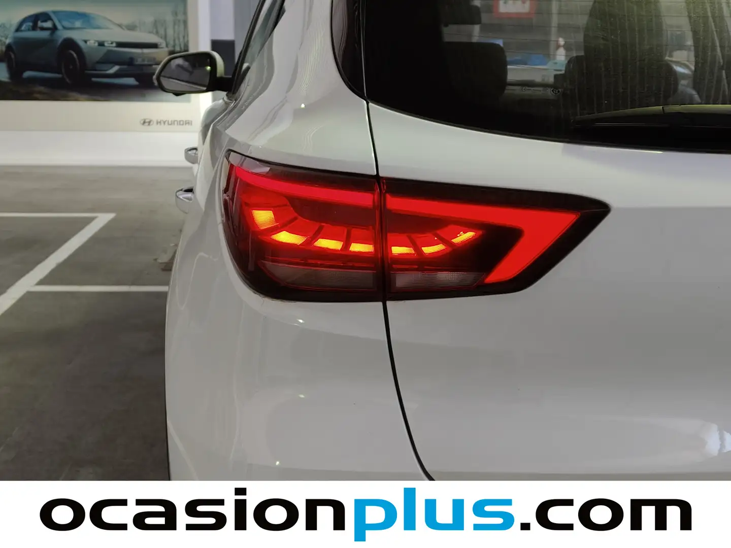 Foto MG ZS MG ZS 1.5 Luxury  (106 CV)