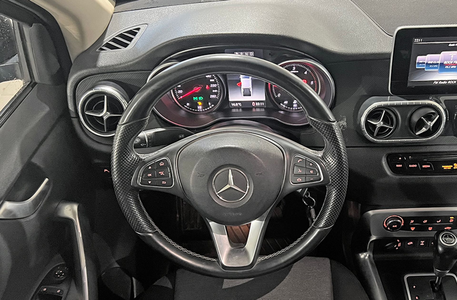 Mercedes-Benz Clase X 250 d Pure 4Matic - foto 18