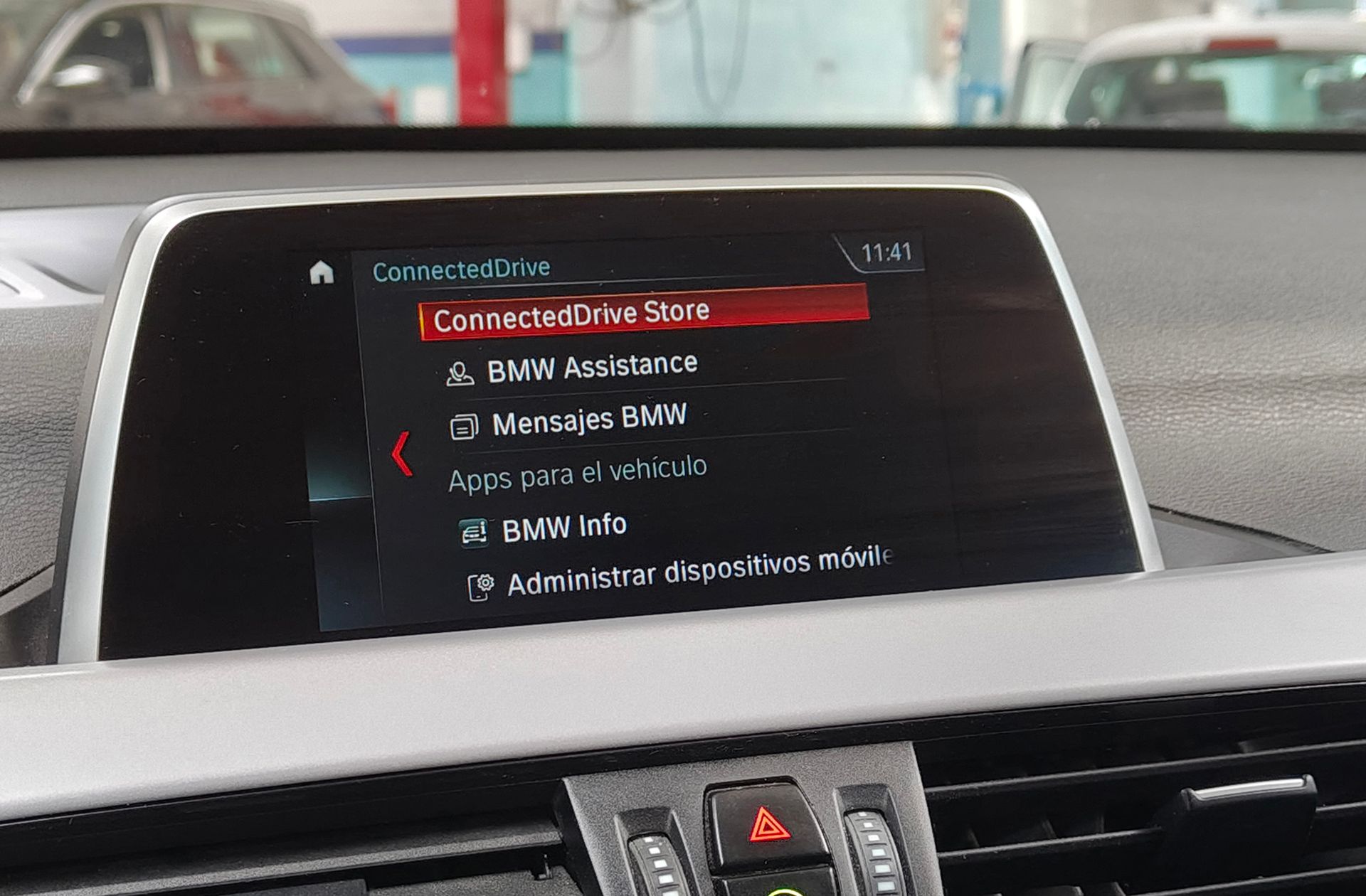 BMW X1 sDrive18i - foto 38