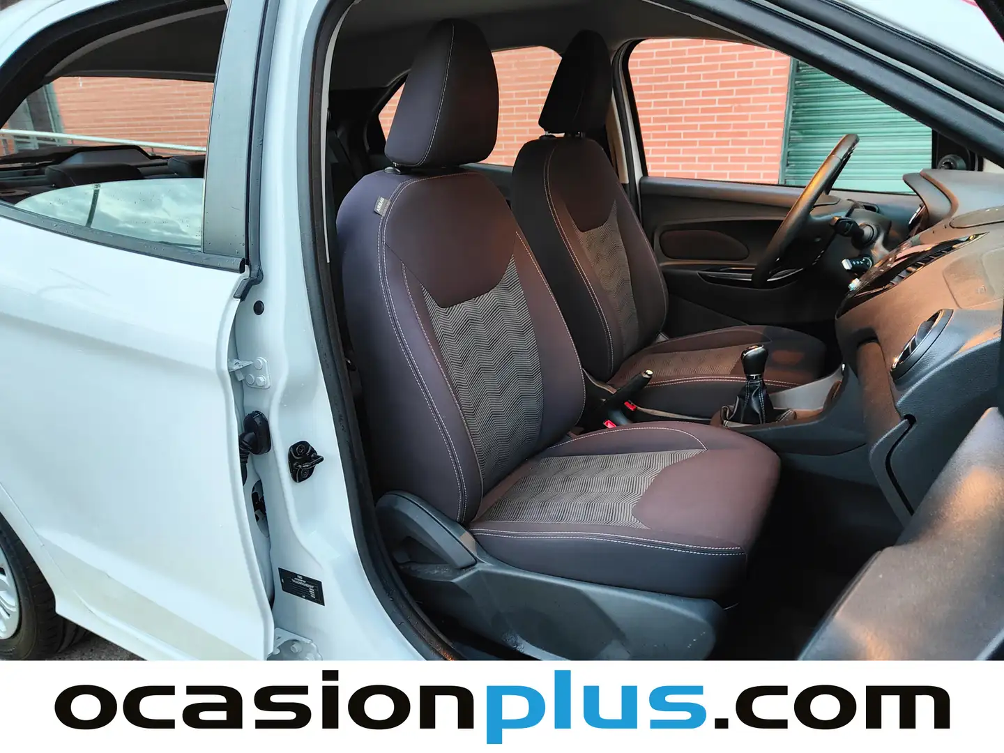 Foto Ford Ka+ Ford Ka+ 1.2 Ti-VCT Essential  (70 CV)