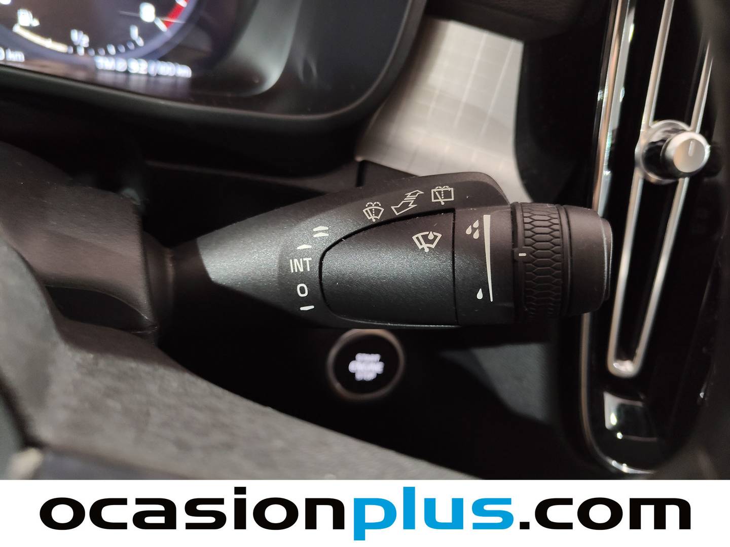 Volvo XC40 Volvo XC40 T2 Momentum Pro Auto (129 CV) 129cv