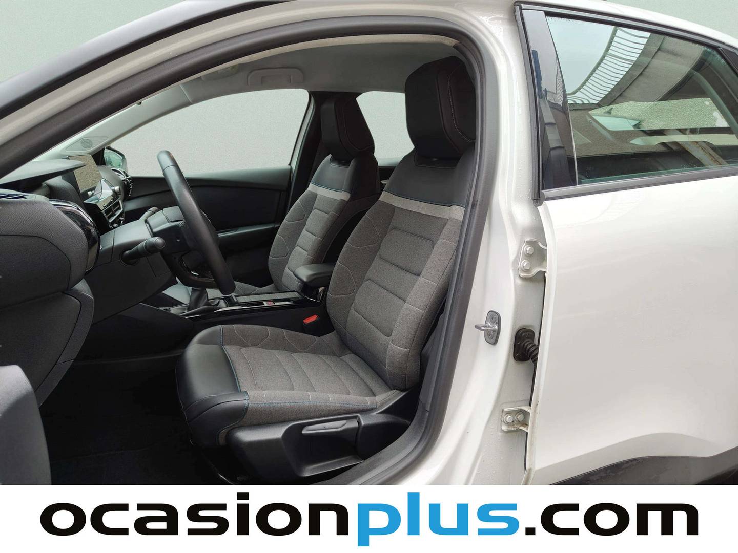 Foto Citroën C4 Citroen C4 PureTech 130 S&S 6v Feel Pack (130 CV)