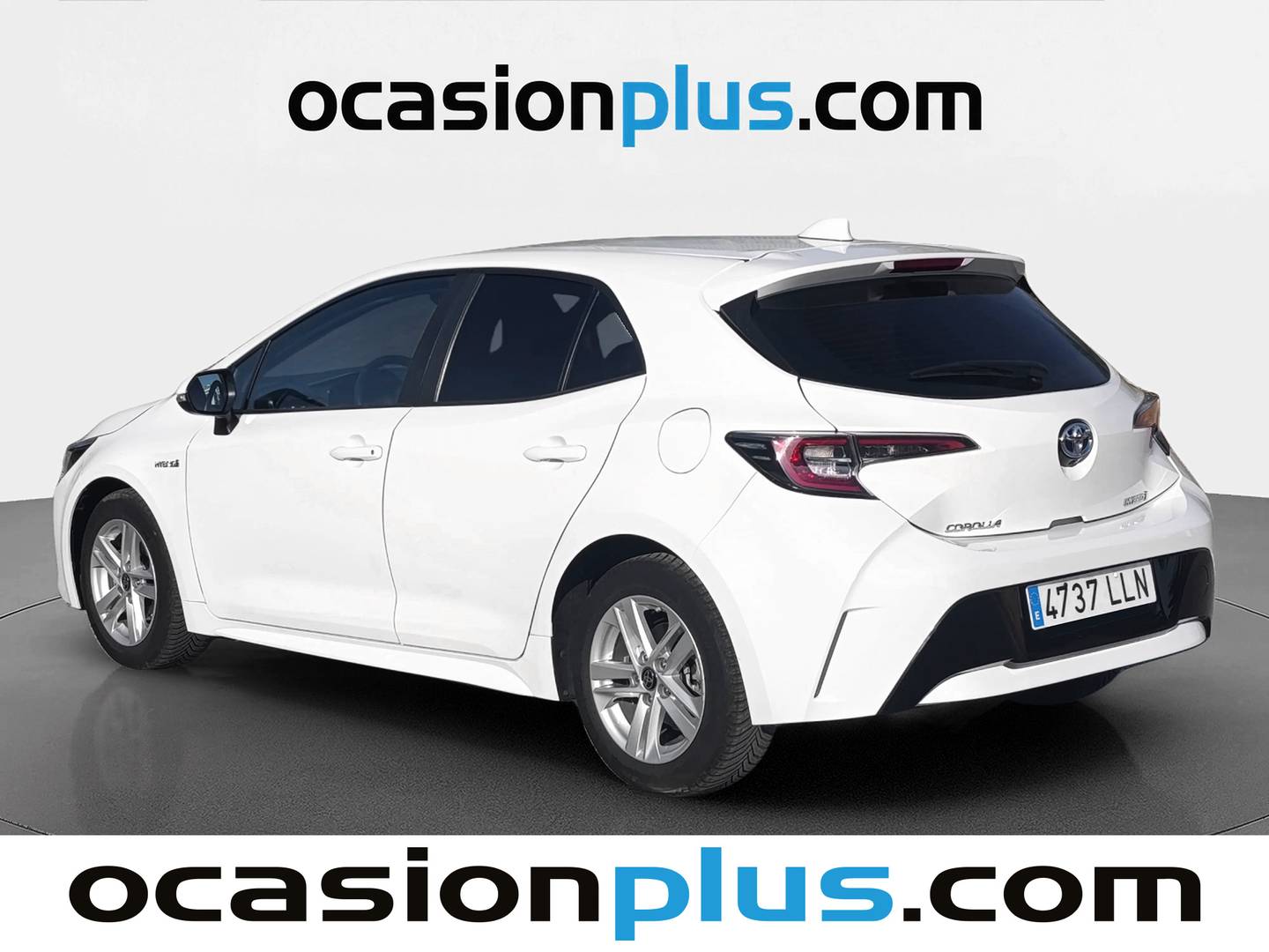 Foto trasera Toyota Corolla Toyota Corolla 1.8 125 Híbrido Active Tech E-CVT (122 CV) izquierda