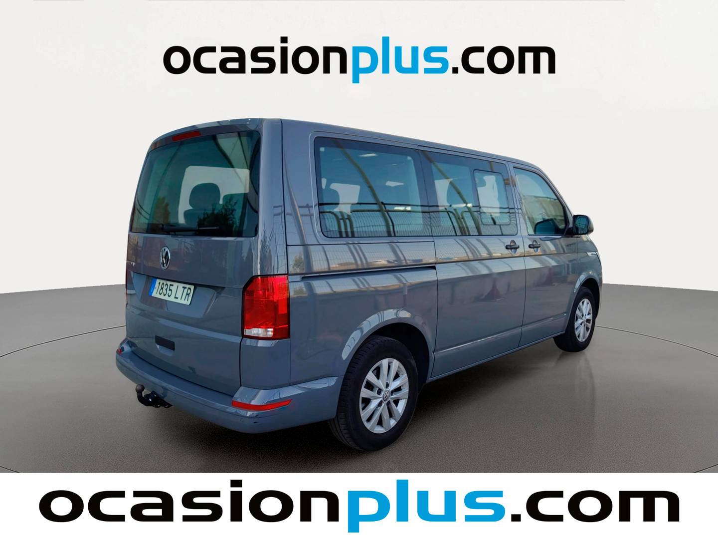 Foto trasera Volkswagen Multivan Volkswagen Multivan Origin Batalla Corta 2.0 TDI BMT (150 CV) DSG tercera fila de asientos izquierda