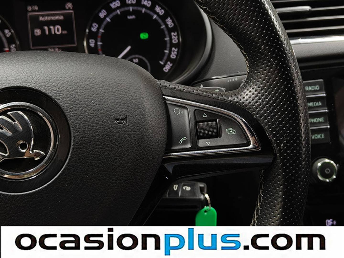 Foto Skoda Octavia Skoda Octavia Combi 2.0 TDI RS (184 CV) DSG