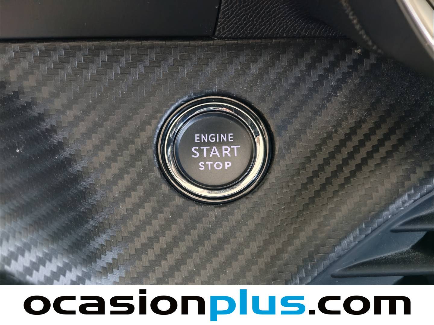 Peugeot 2008 Peugeot 2008 Allure Hybrid eDCS6 (145 CV) km 0