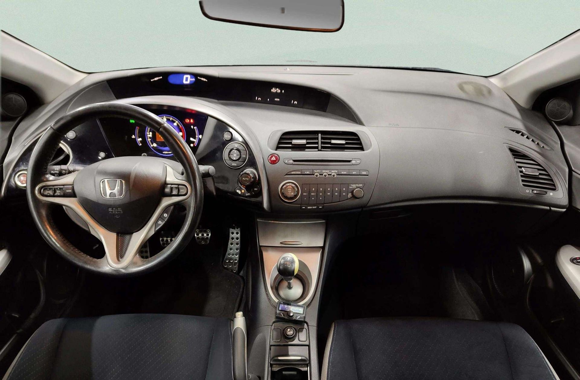 Honda Civic 2.2 i-CTDi Executive Textil - foto 7
