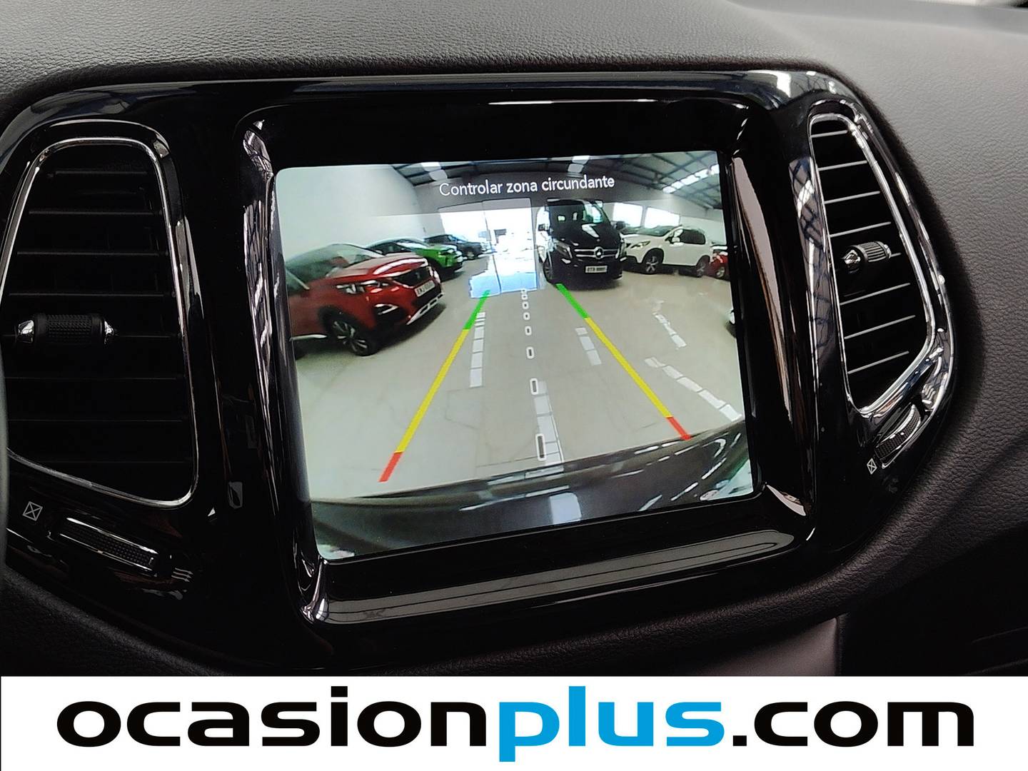 Equipamiento del Jeep Compass Jeep Compass 1.6 Multijet Limited 4x2 (120 CV)