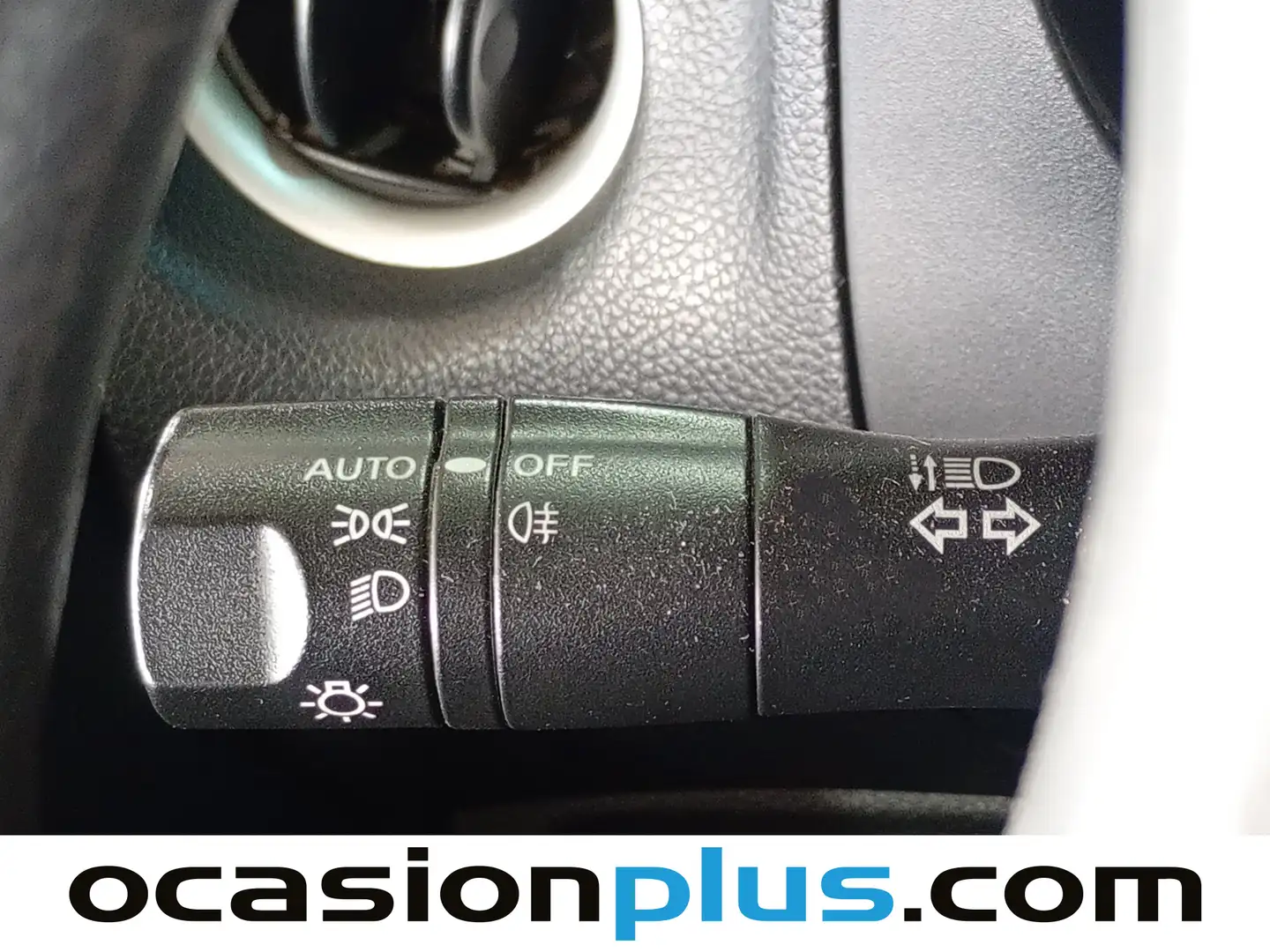 Foto Nissan Navara Nissan Navara PickUp 2.3 dCi Doble Cabina EU6 (160 CV)