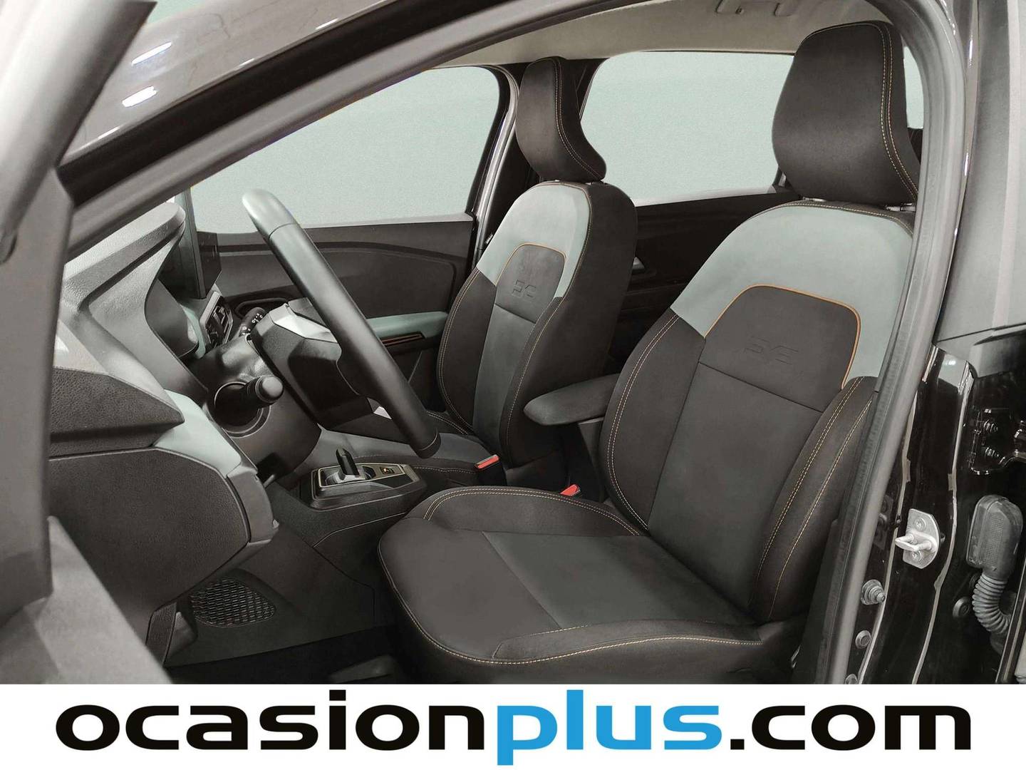 Foto asientos delanteros Dacia Jogger Dacia Jogger Extreme Hybrid (155 CV) 7 plazas