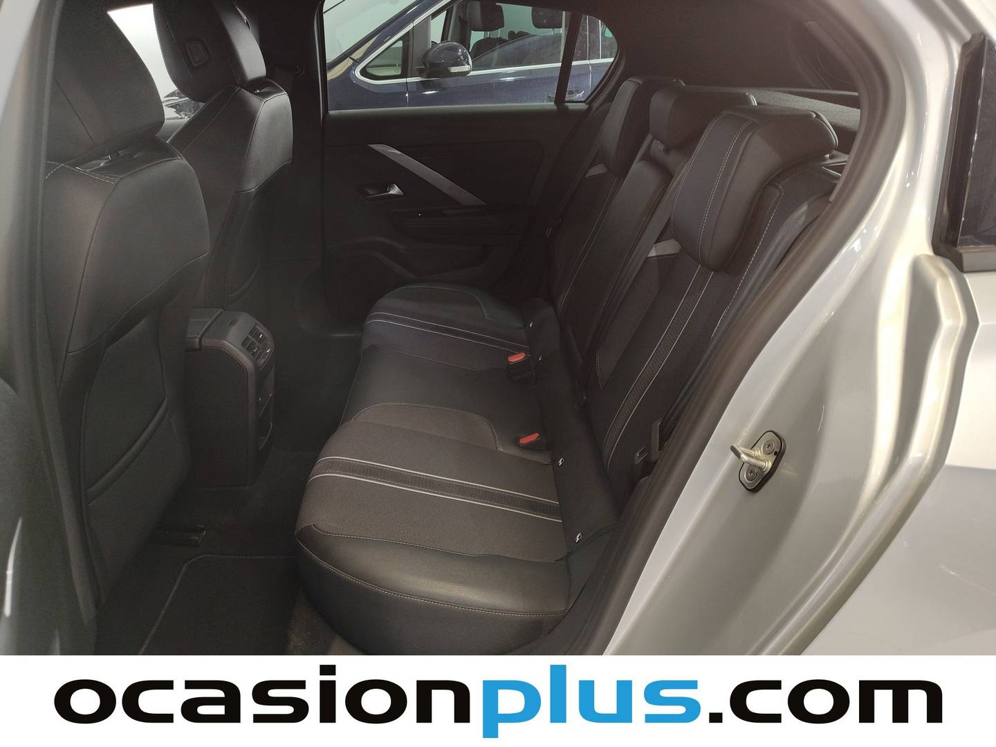 Foto Opel Astra Opel Astra 1.2 Turbo XHT GS (130 CV)