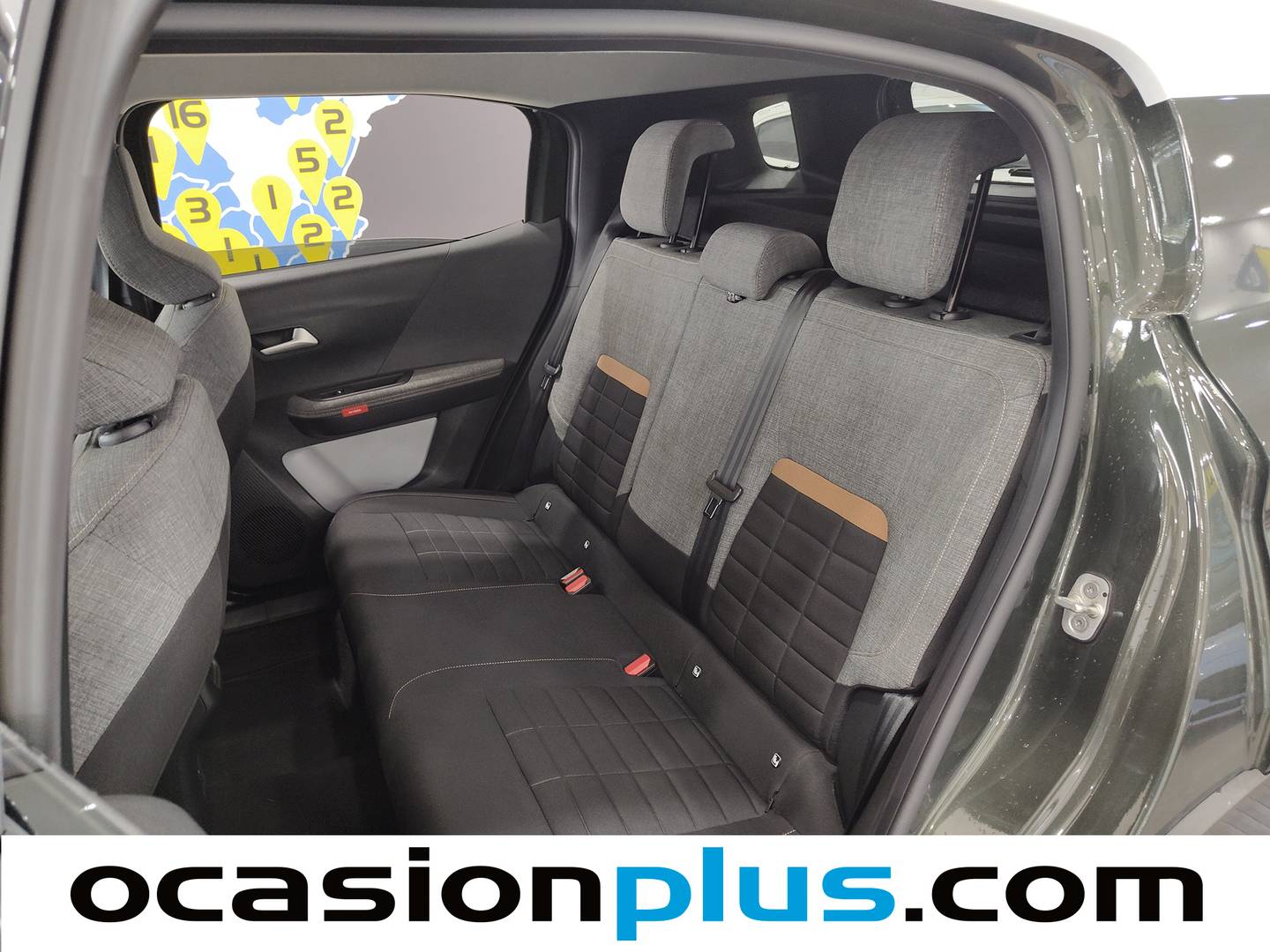 Foto asientos traseros Citroën C3 Aircross Citroën C3 Aircross Hybrid 145 Plus e-DCS6 (145 CV)