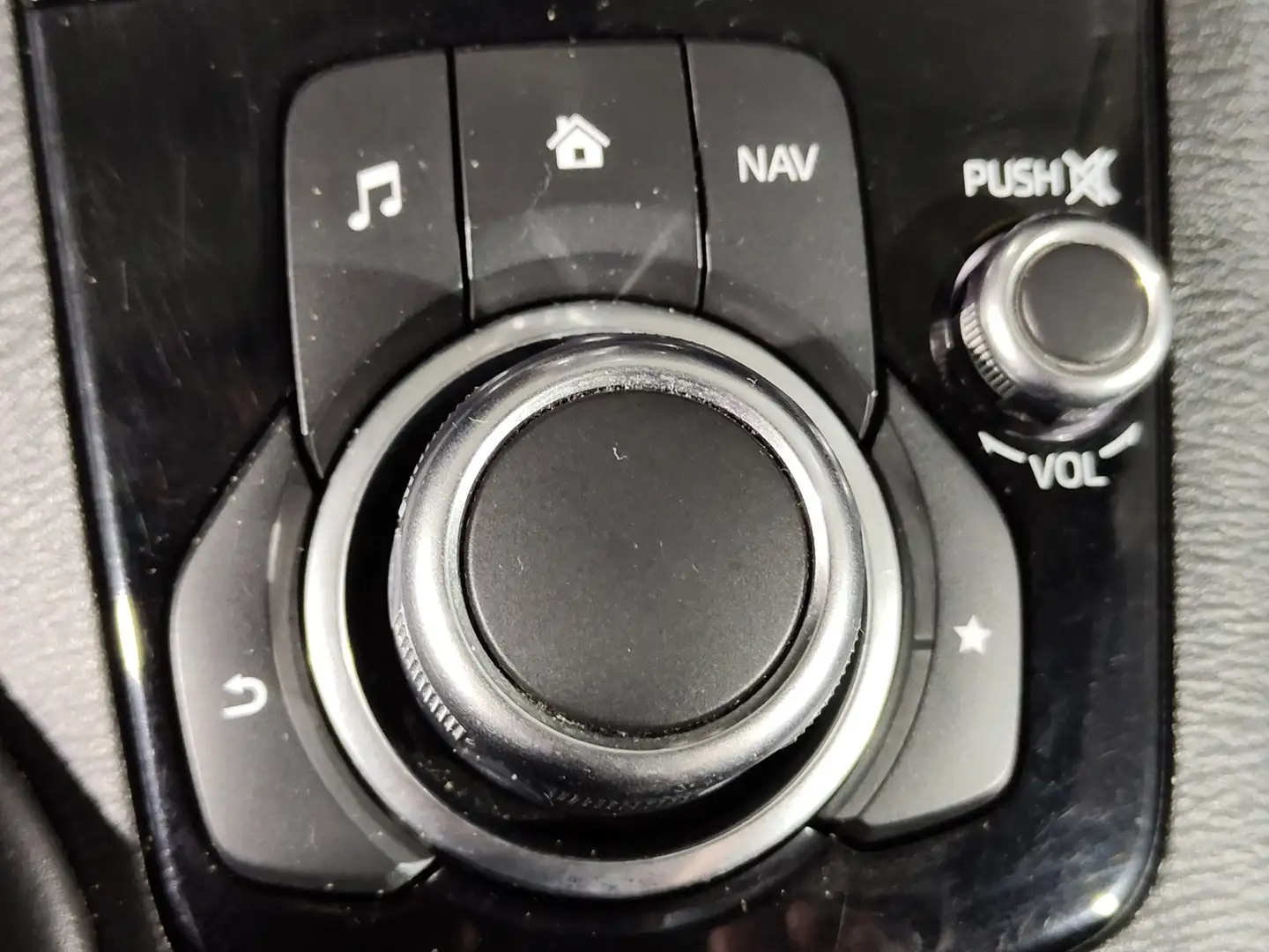 Foto Mazda Mazda3 Mazda Mazda 3 2.2 DE Luxury (150 CV)