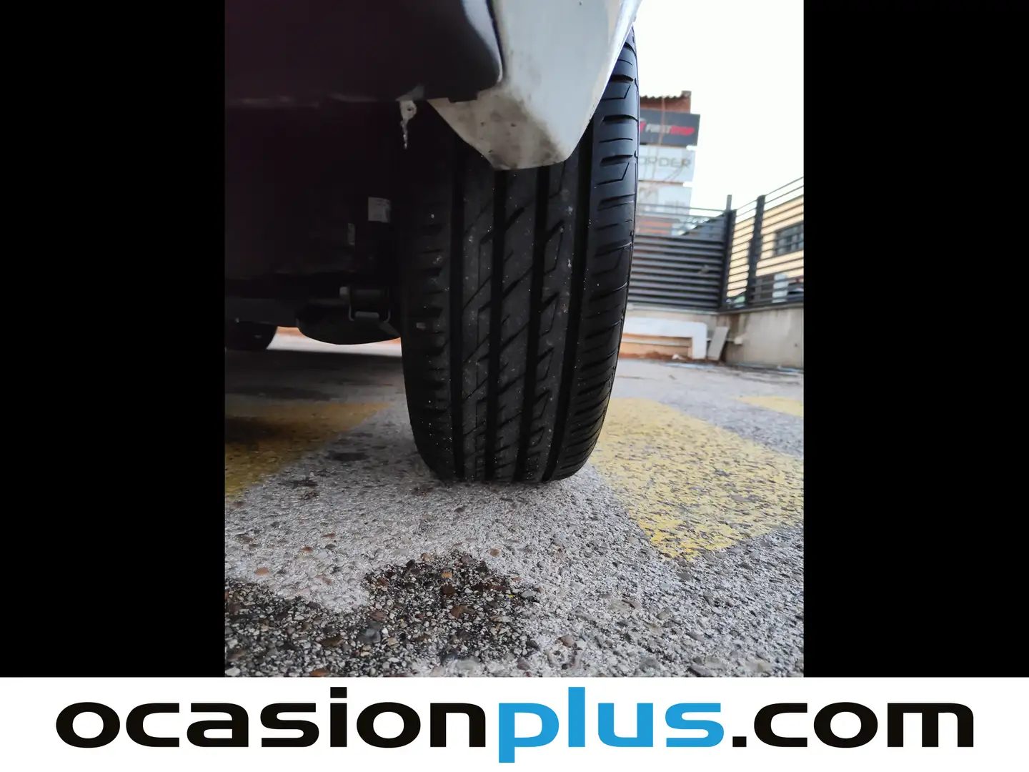 Foto Ford Ka+ Ford Ka+ 1.2 Ti-VCT Essential  (70 CV)