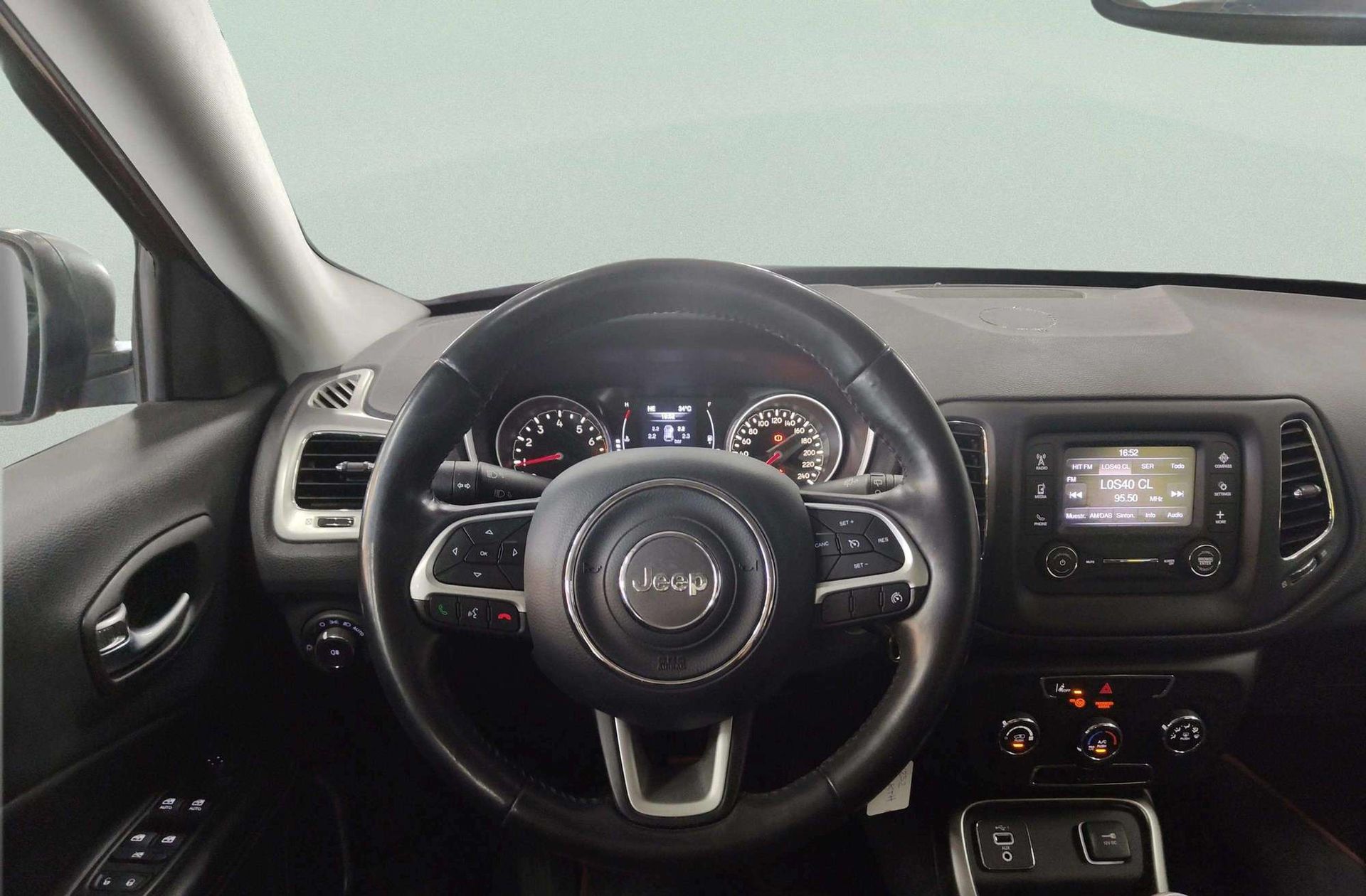 Jeep Compass 1.4 MultiAir Sport 4x2 - foto 18