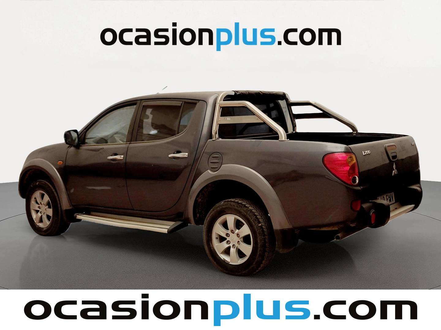 Foto trasera Mitsubishi L200 Mitsubishi L200 2.5 DI-D Double Cab Intense (136 CV) 4x4 izquierda