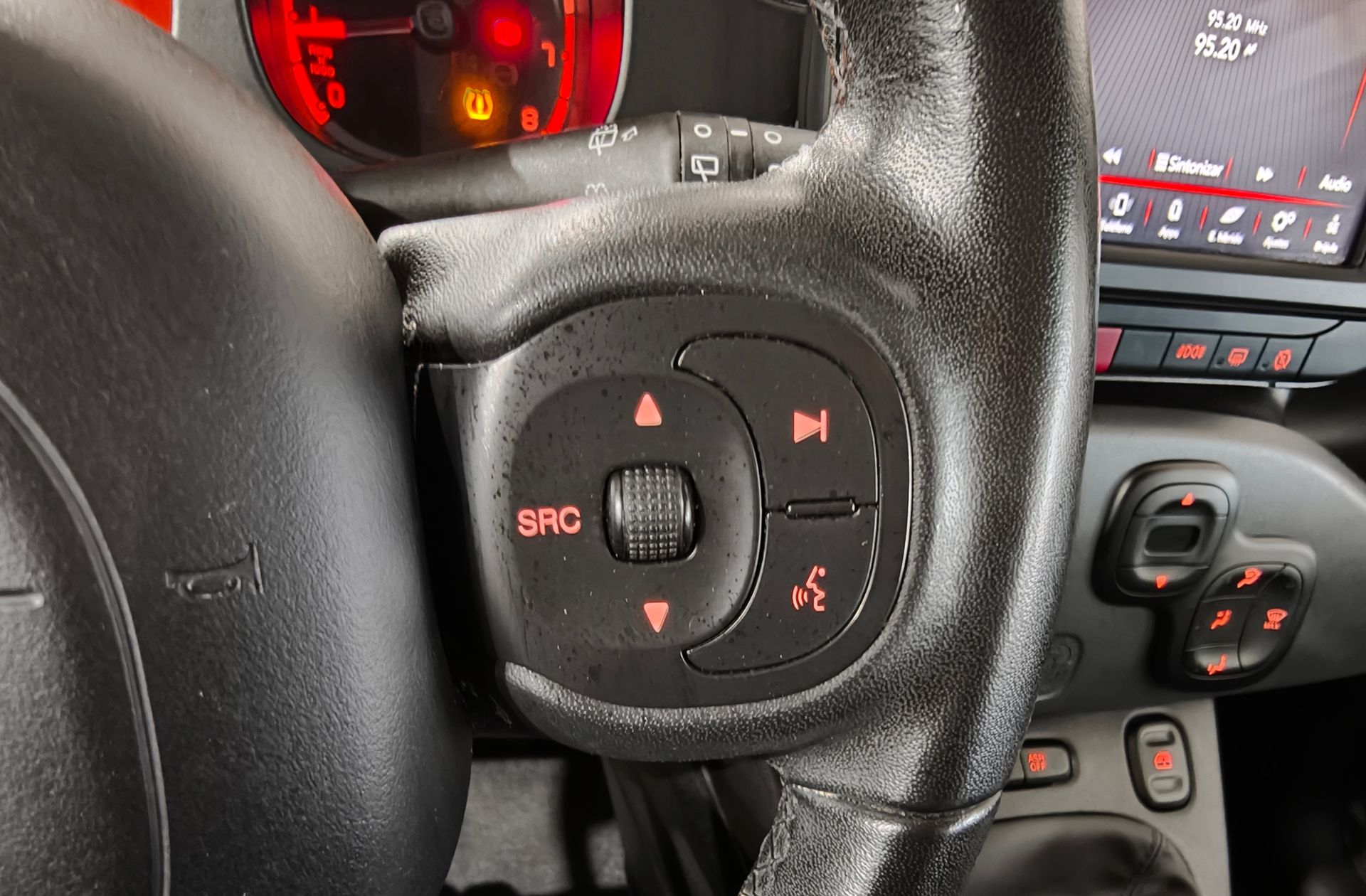 Fiat Panda 1.0 Hybrid Gse Red - foto 25