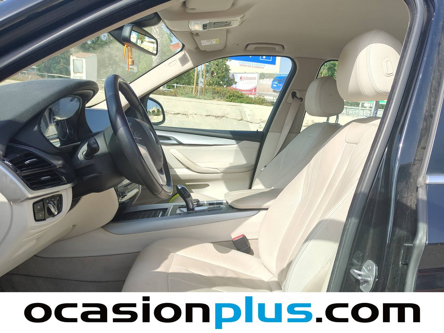 Foto asientos delanteros BMW X5 BMW X5 xDrive30d (258 CV)