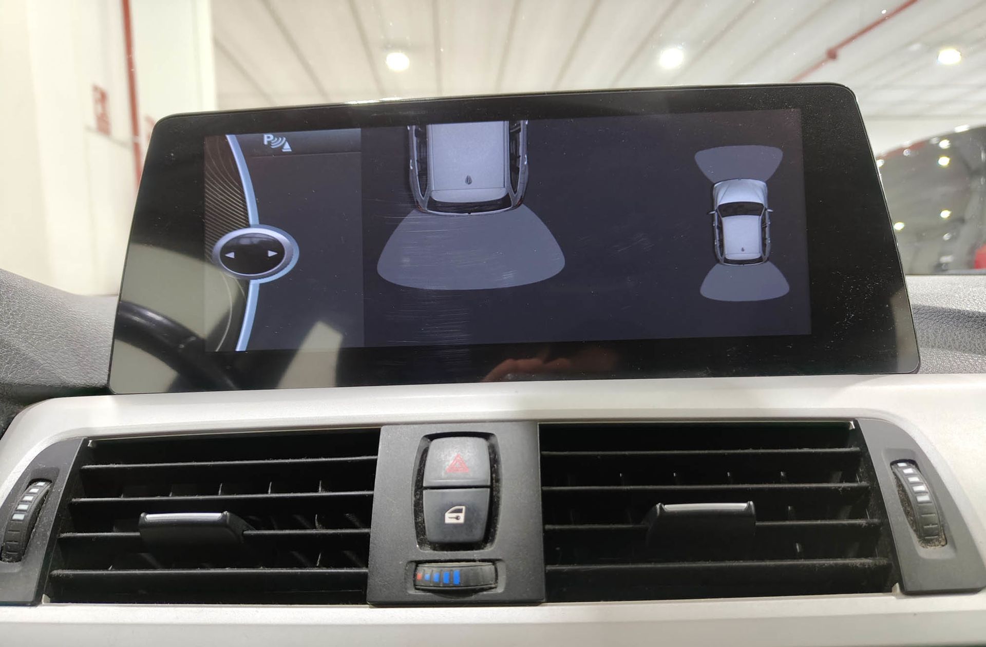 BMW Serie 3 318d Touring - foto 8