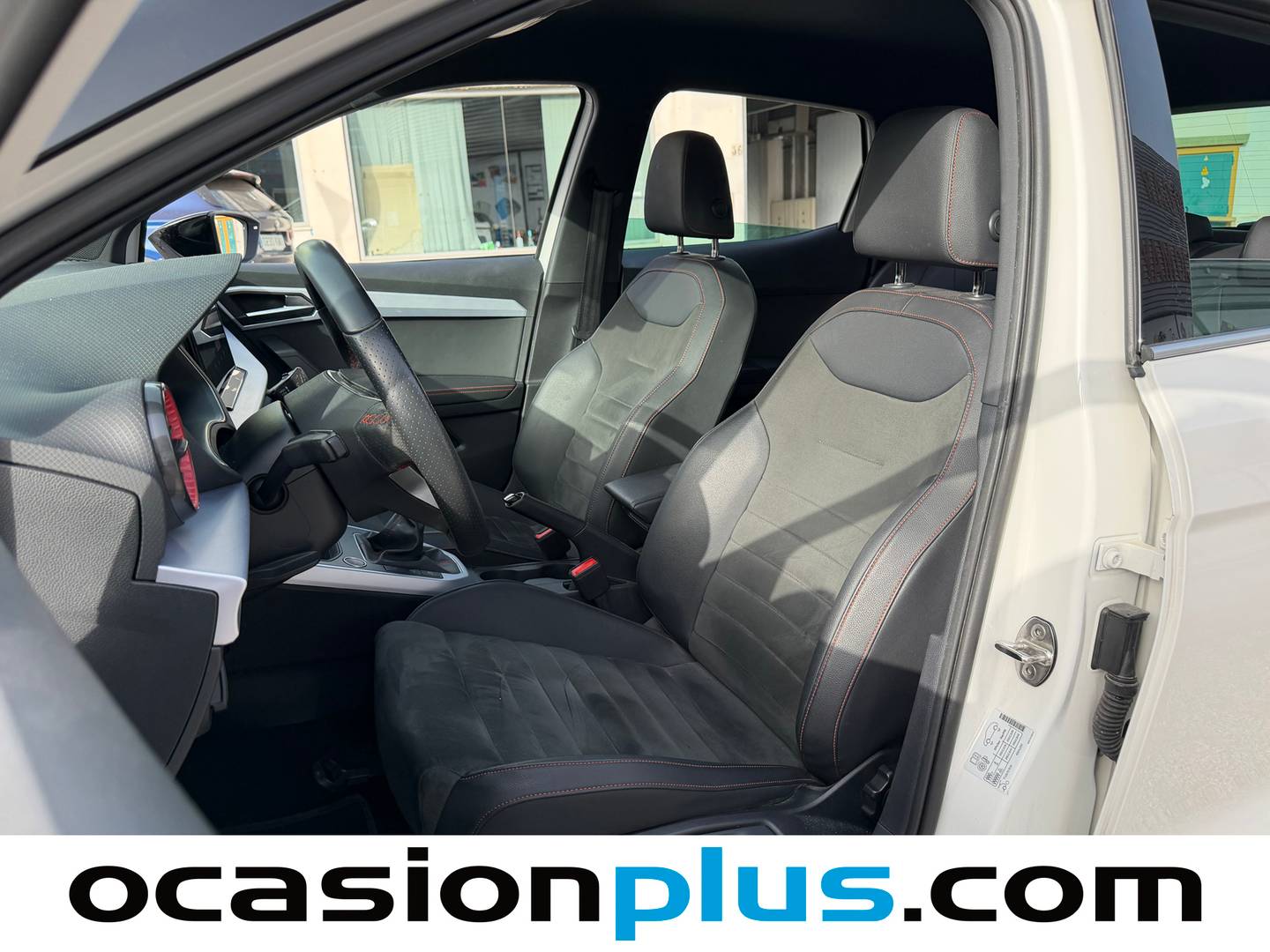 Foto asientos delanteros Seat Arona Seat Arona 1.0 TSI FR XL RX (110 CV)
