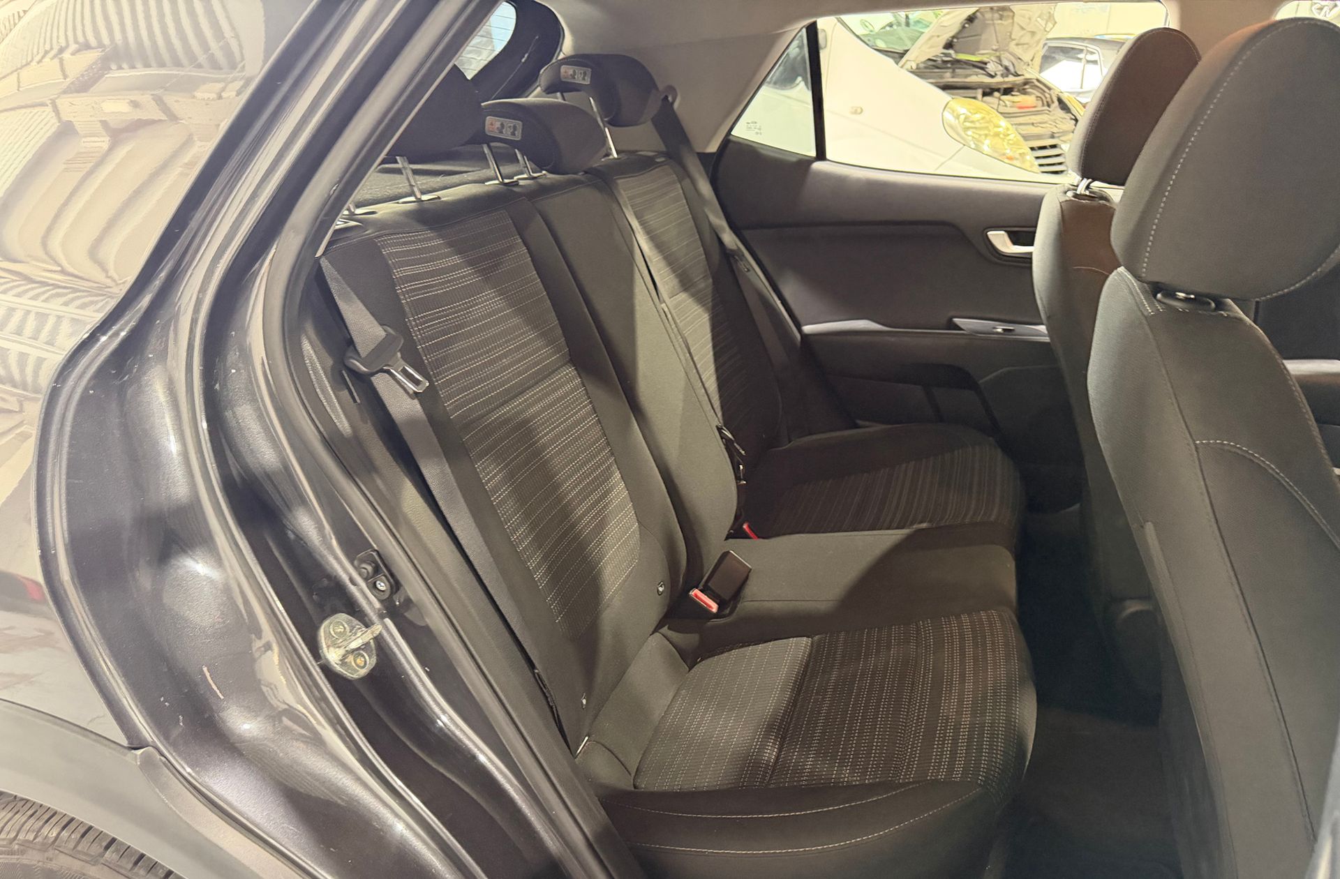 Kia Stonic 1.0 T-GDi Drive - foto 17