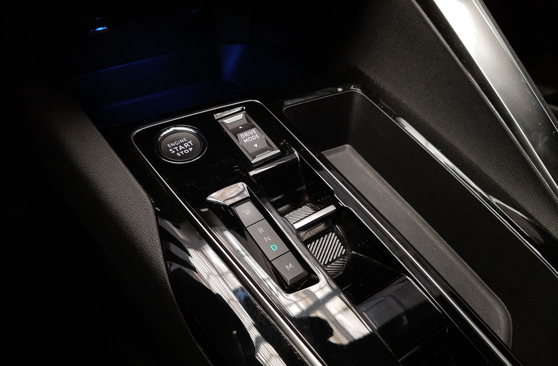Peugeot 3008 BlueHDi 130 Active Pack EAT8 - foto 5