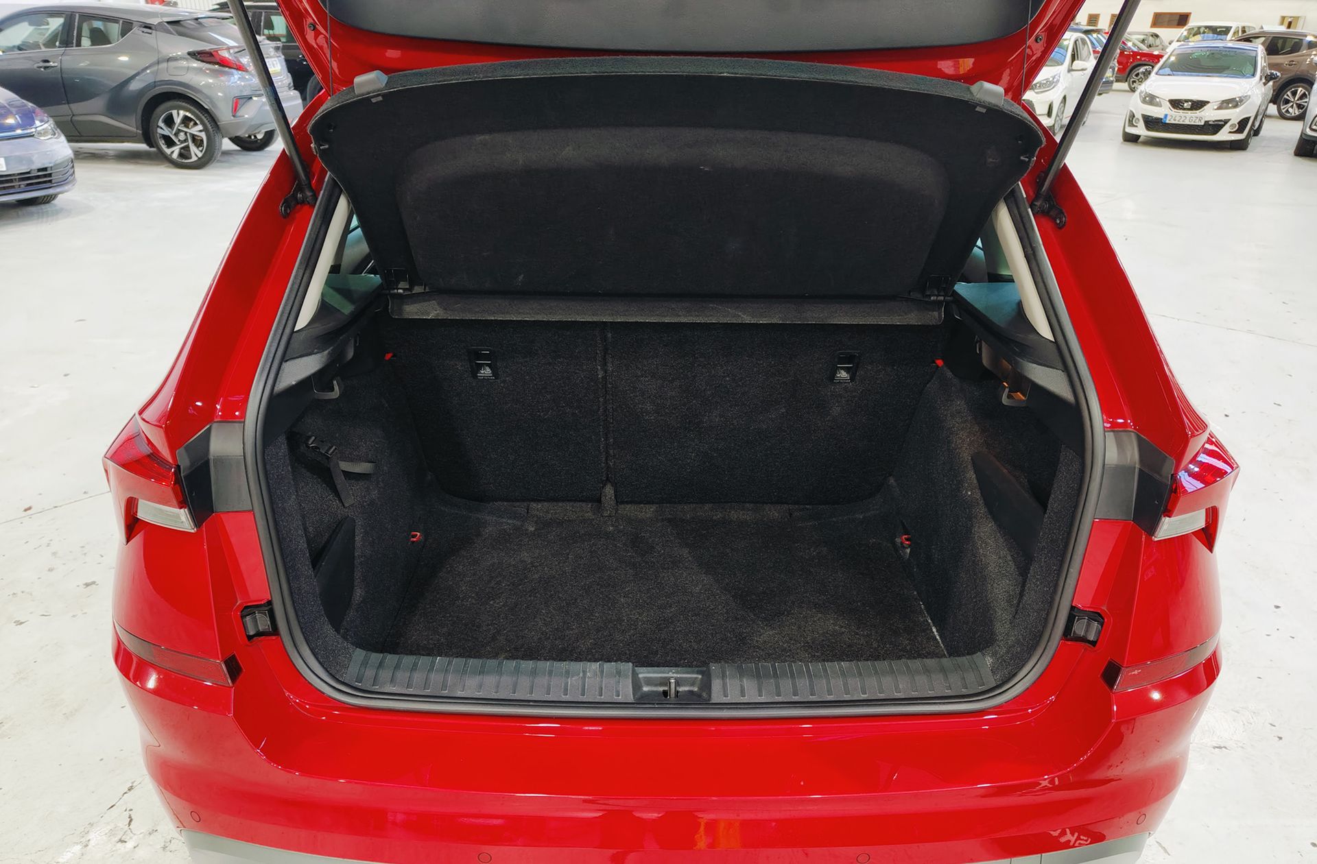 Škoda Kamiq 1.5 TSI Ambition - foto 18