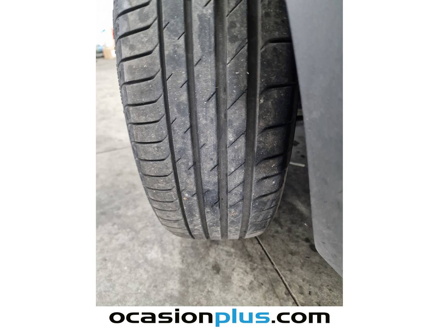 Foto Peugeot 3008 Peugeot 3008 PureTech 130 S&S GT EAT8 (130 CV)