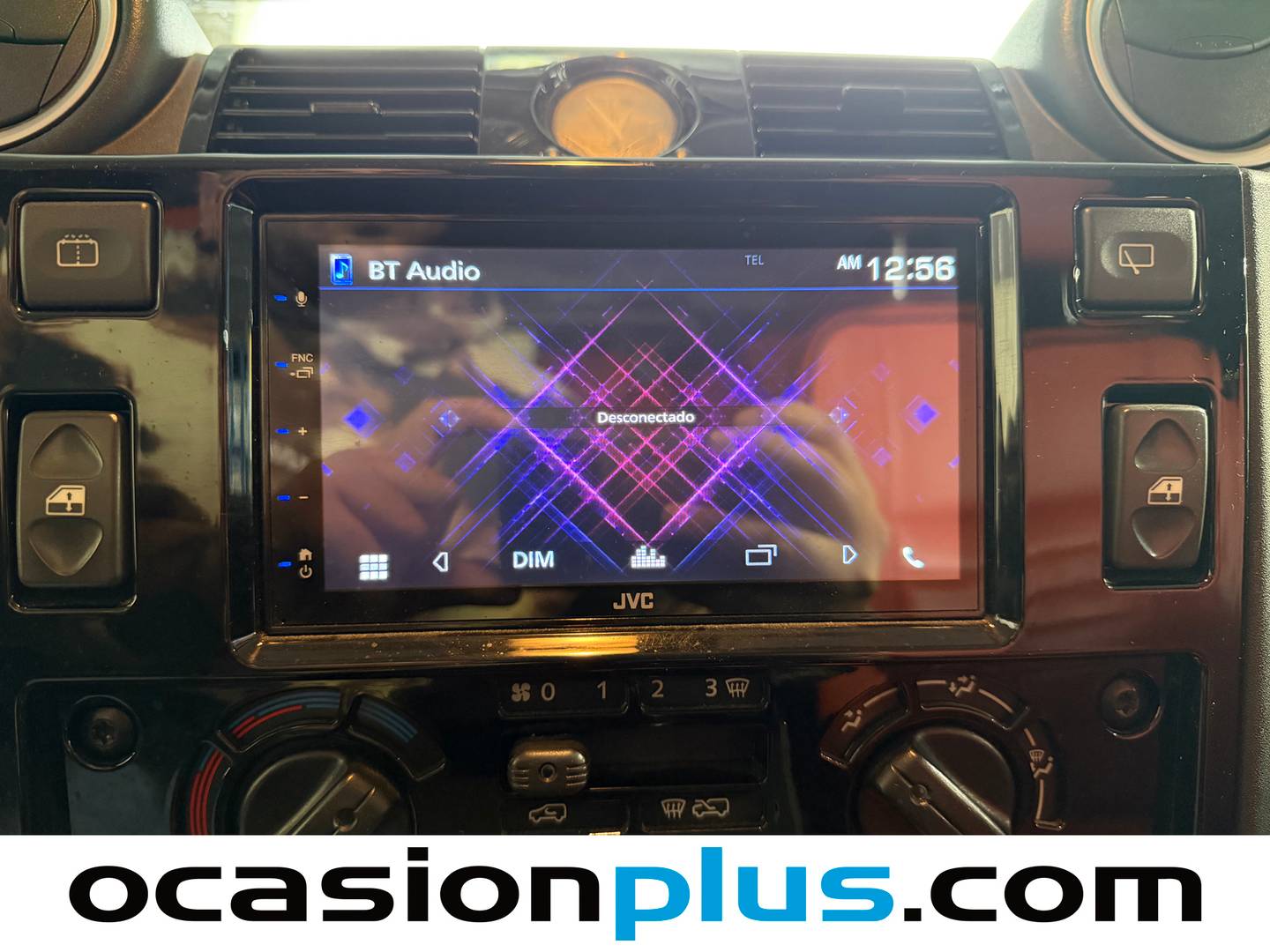 Foto Land Rover Defender Land Rover Defender 2.4 D 110 SW S (122 CV) 4X4