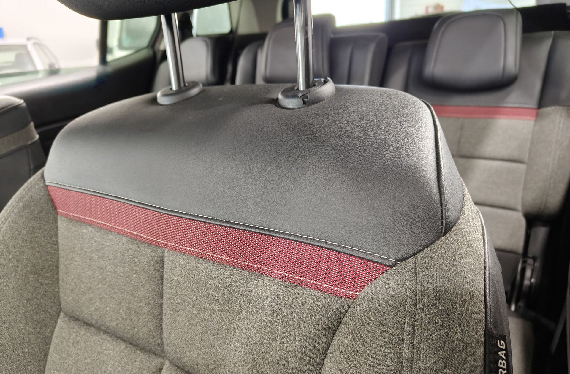 Citroën C5 Aircross BlueHDi 130 C Series EAT8 - foto 6