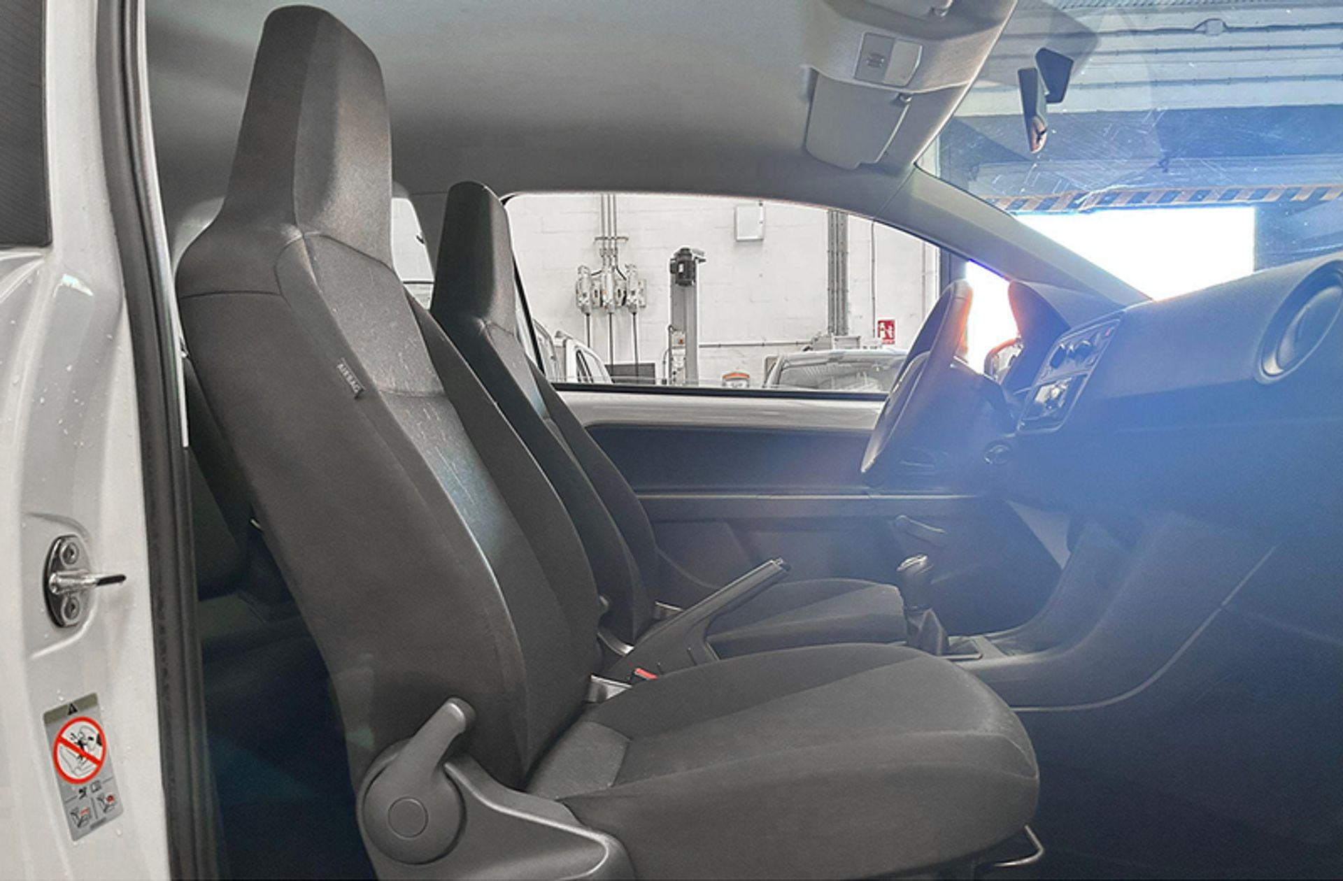 Škoda Citigo 1.0 MPI Active - foto 15