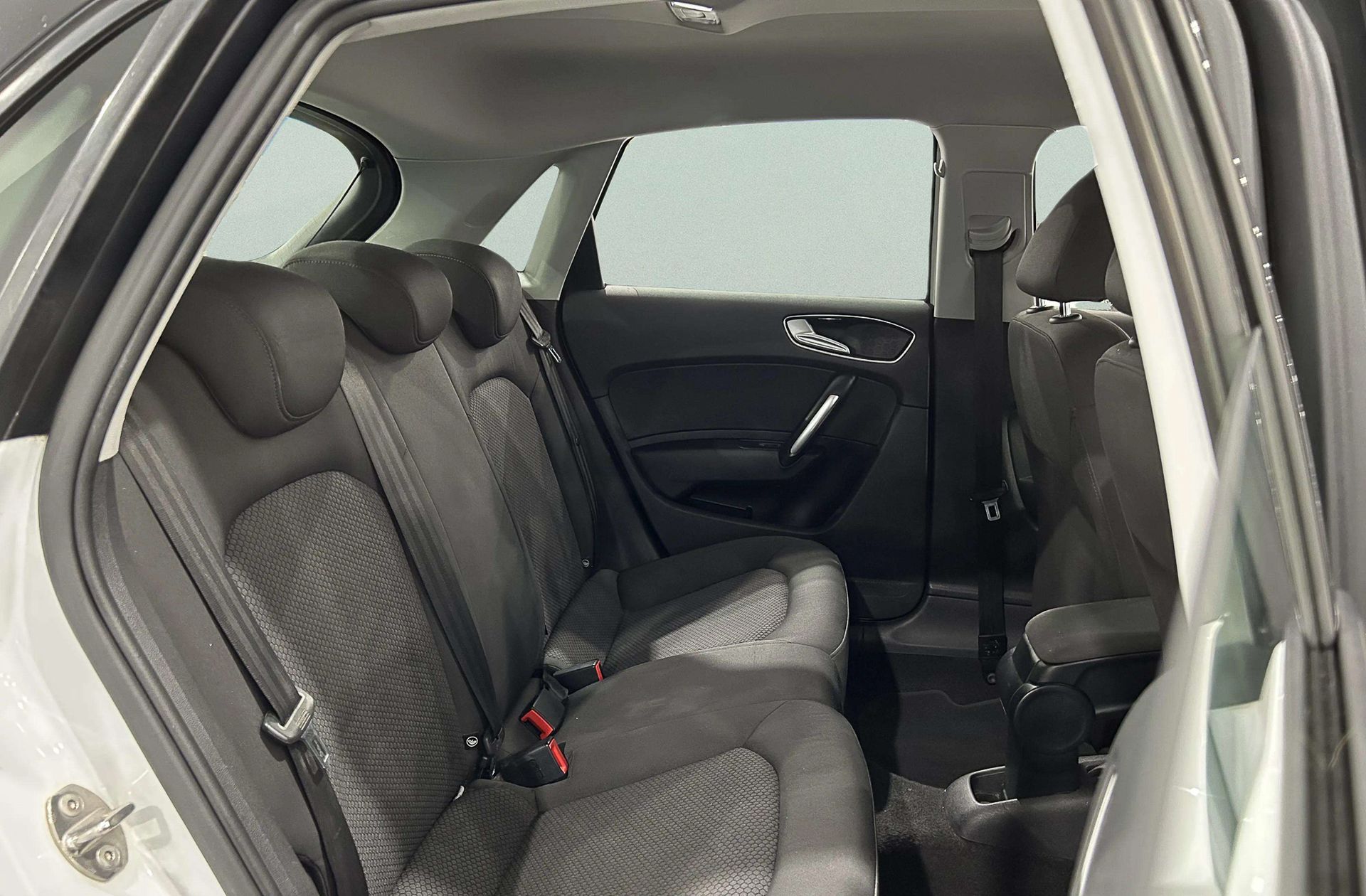 Audi A1 Sportback Adrenalin 1.6 TDI - foto 13