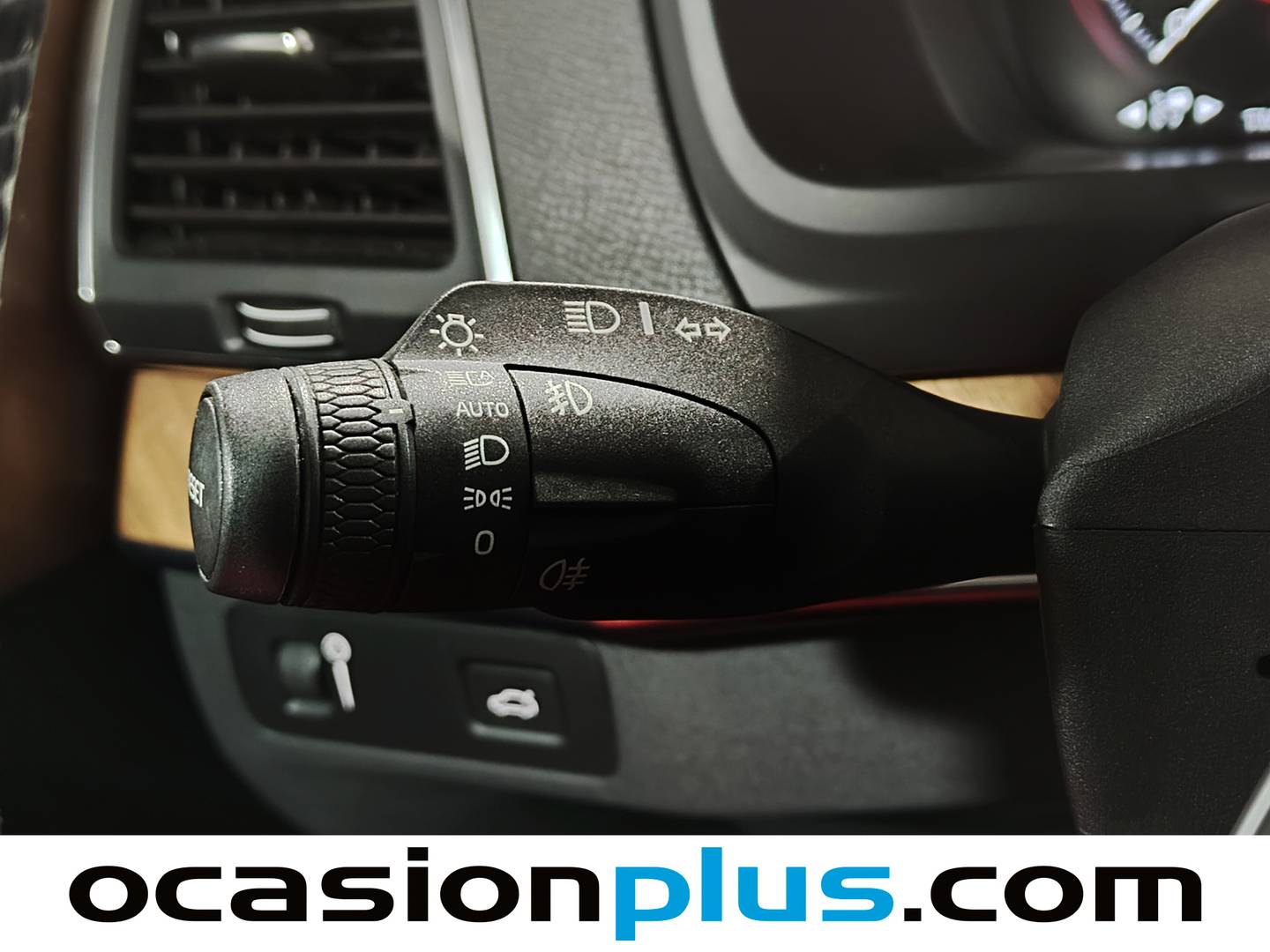 Volvo XC90 Volvo XC90 B5 G Momentum Pro AWD Auto (250 CV) 7 Plazas seminuevo
