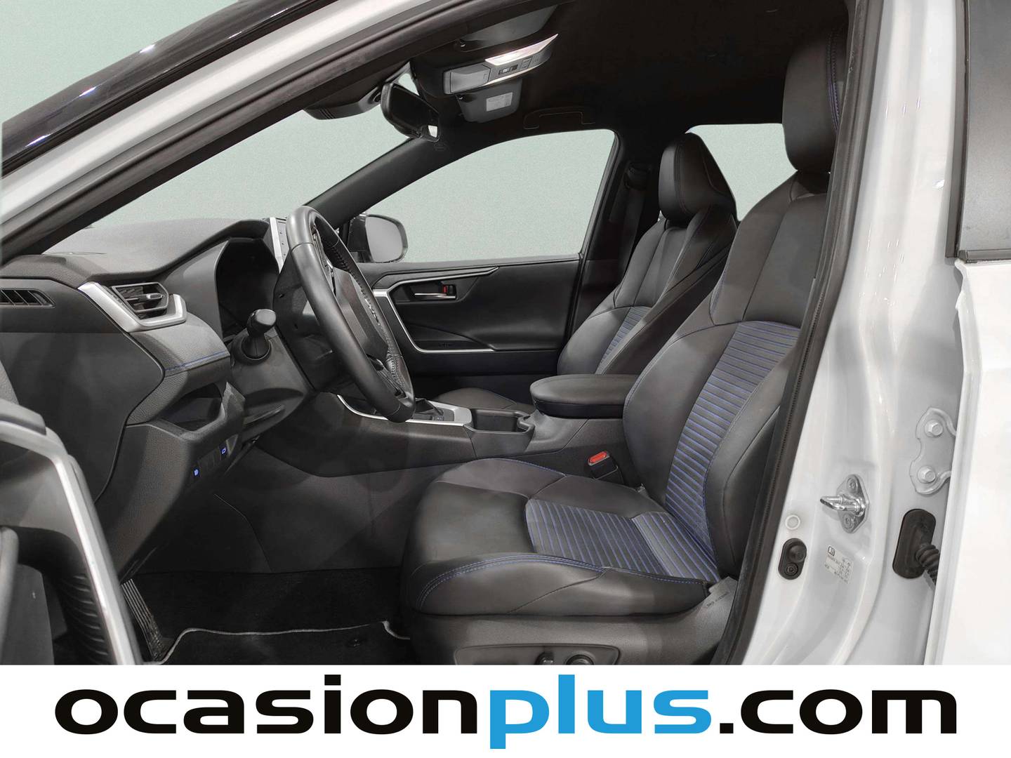 Foto asientos delanteros Toyota Rav4 Toyota Rav4 220H Style (218 CV)