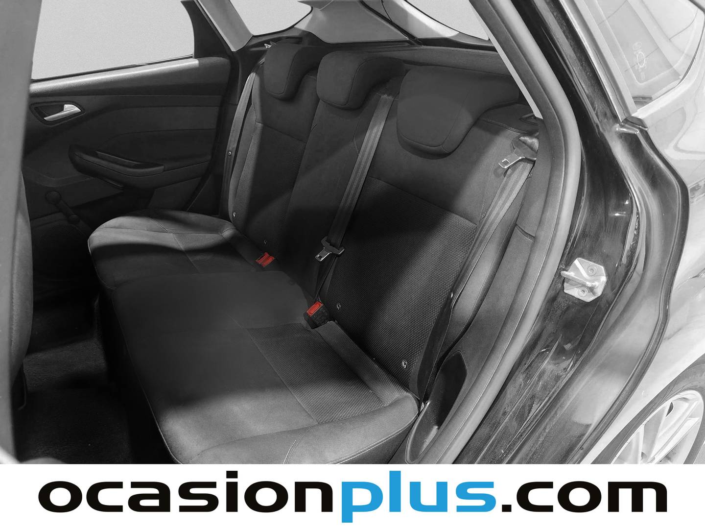 Foto asientos traseros Ford Focus Ford Focus 1.5 TDCi Trend+ Powershift (120 CV)