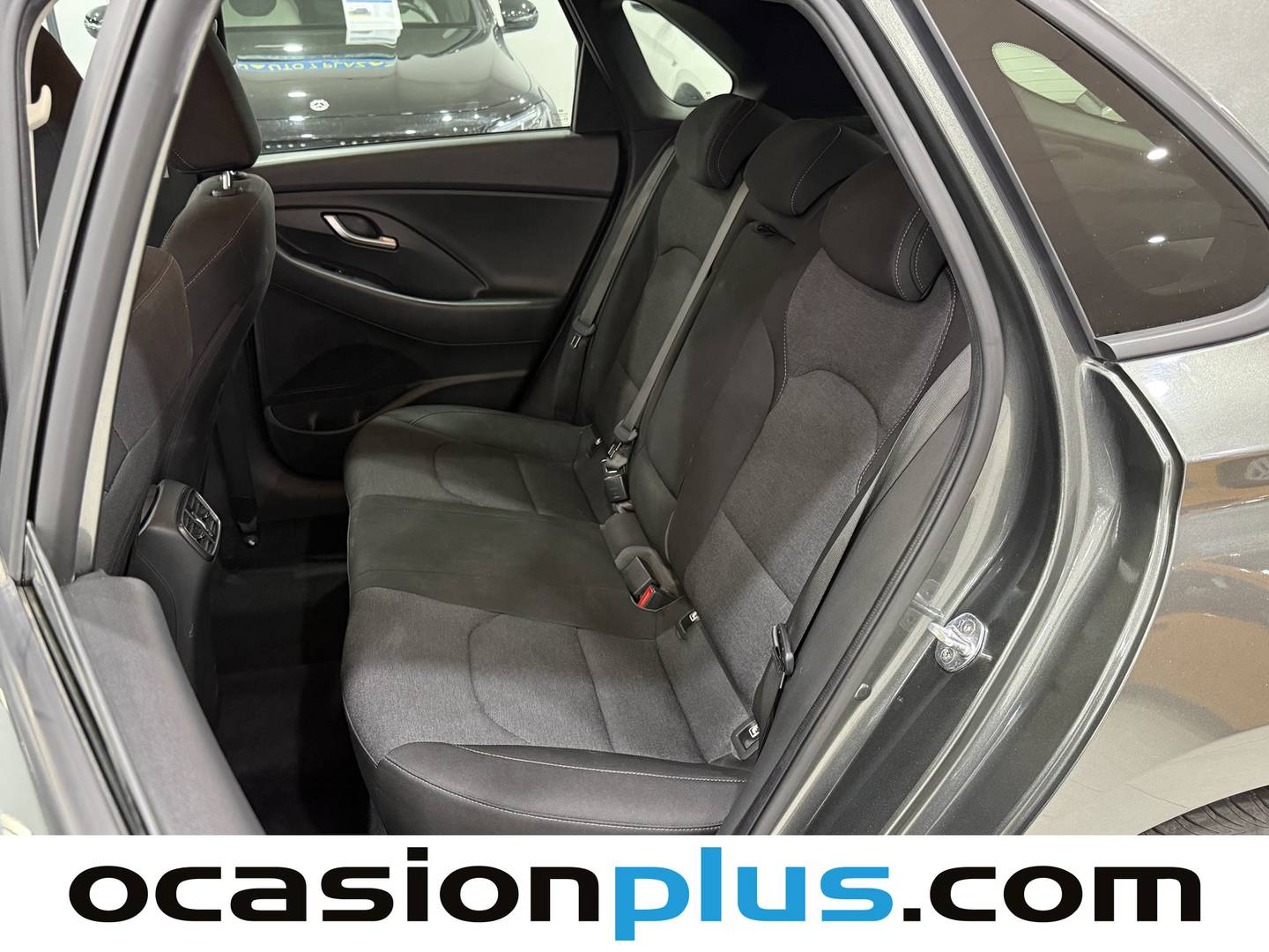 Foto asientos traseros Hyundai i30 Hyundai i30 1.0 TGDI 48V Klass (120 CV)