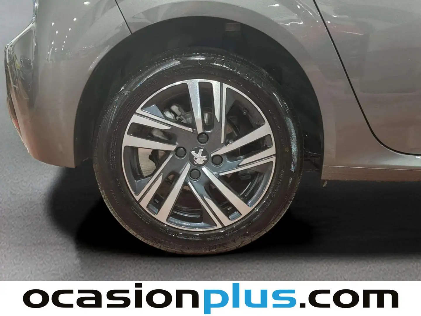 Foto Peugeot 208 Peugeot 208 BlueHDi 100 Allure (100 CV)