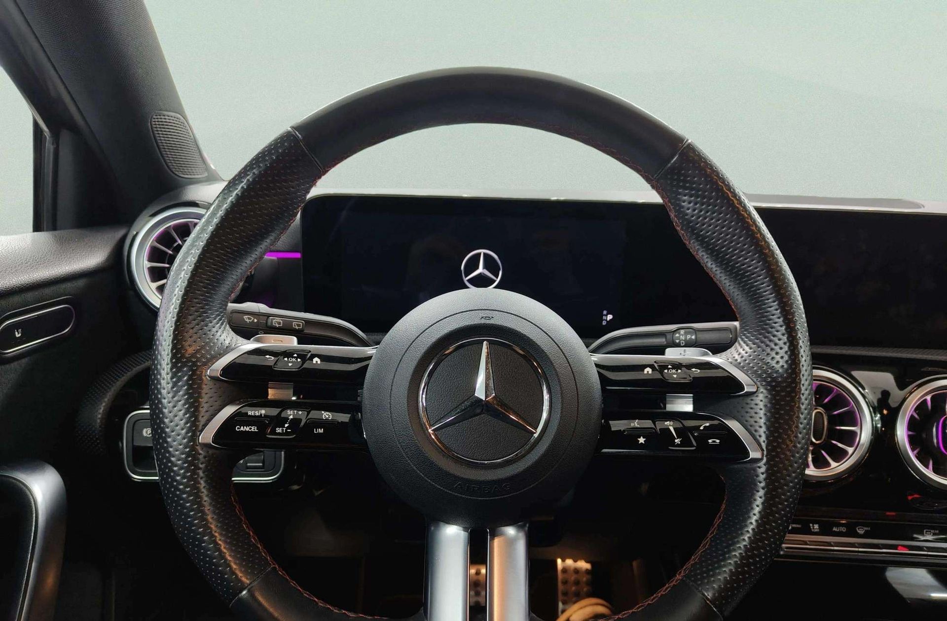 Mercedes-Benz Clase A 200 d - foto 22