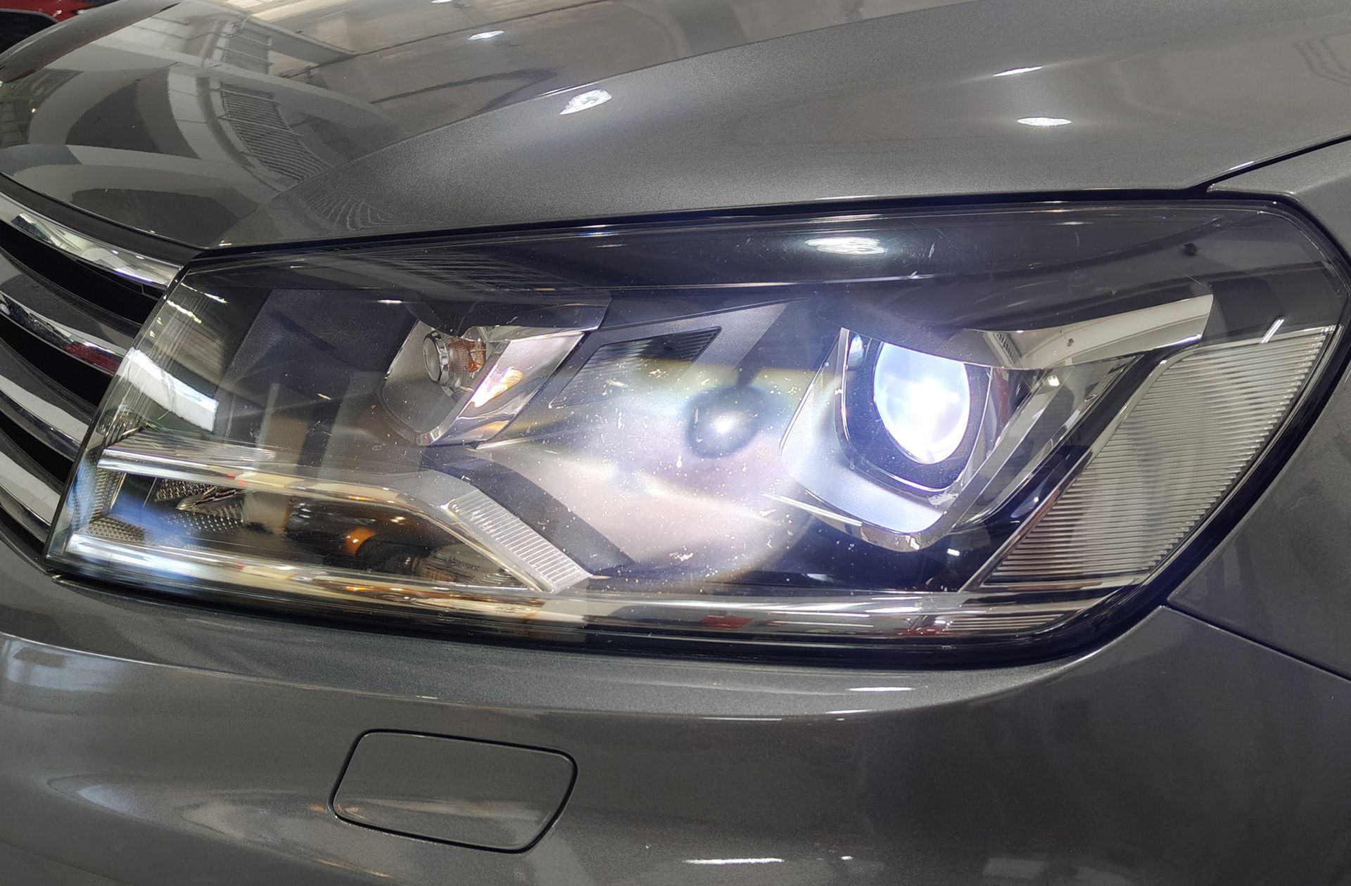 Volkswagen Touareg 3.0 TDI V6 BMT Tiptronic - foto 14