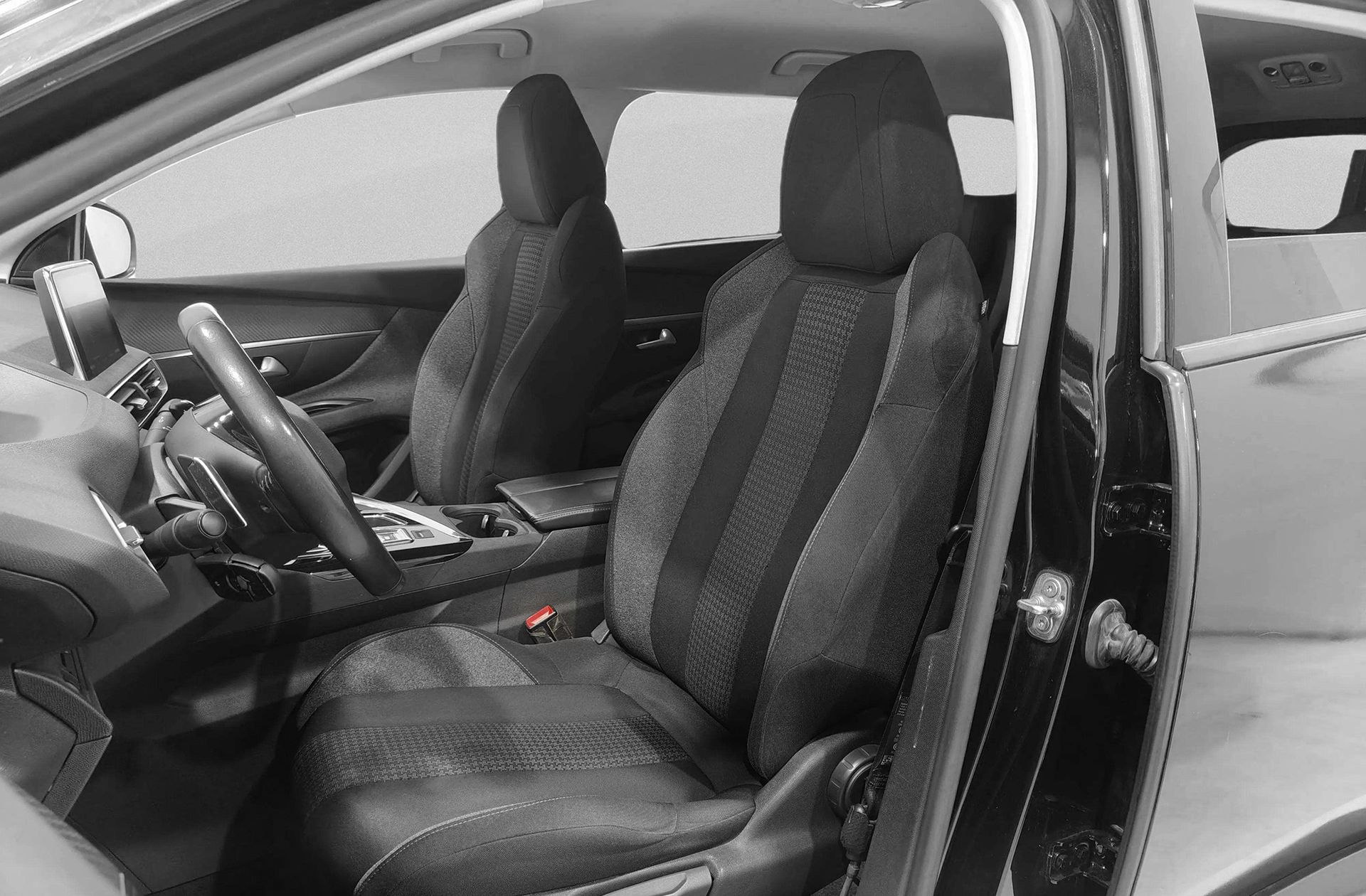 Peugeot 5008 BlueHDi 130 Active EAT8 7 plazas - foto 10