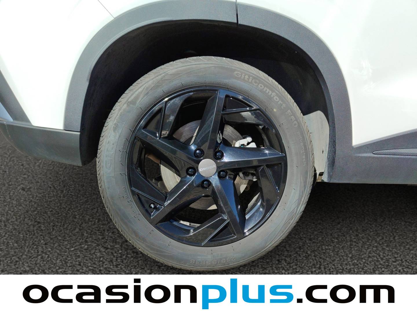 Foto OMODA 5 Omoda 5 1.6 T-GDI Comfort DCT  (185 CV)