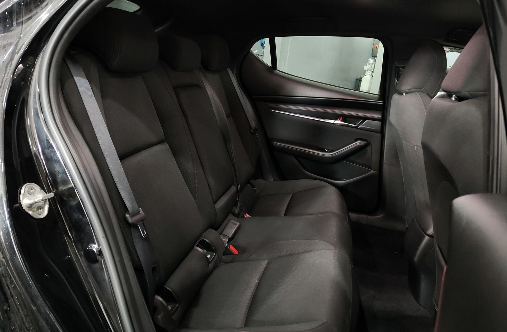 Mazda Mazda3 2.0 e-SKYACTIV-G Homura - foto 17
