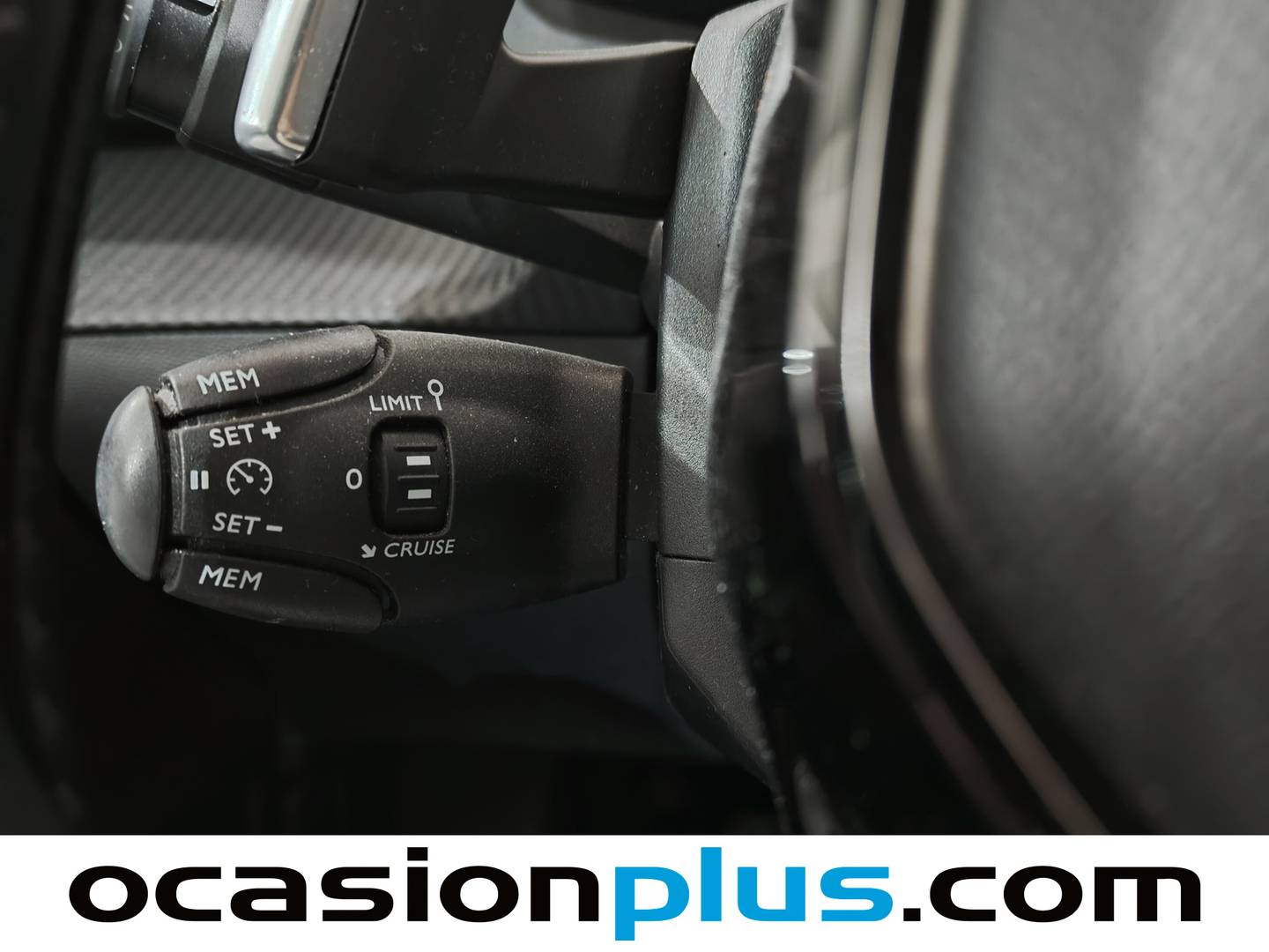 Foto Peugeot 208 Peugeot 208 PureTech 100 Allure Pack EAT8 (100 CV)