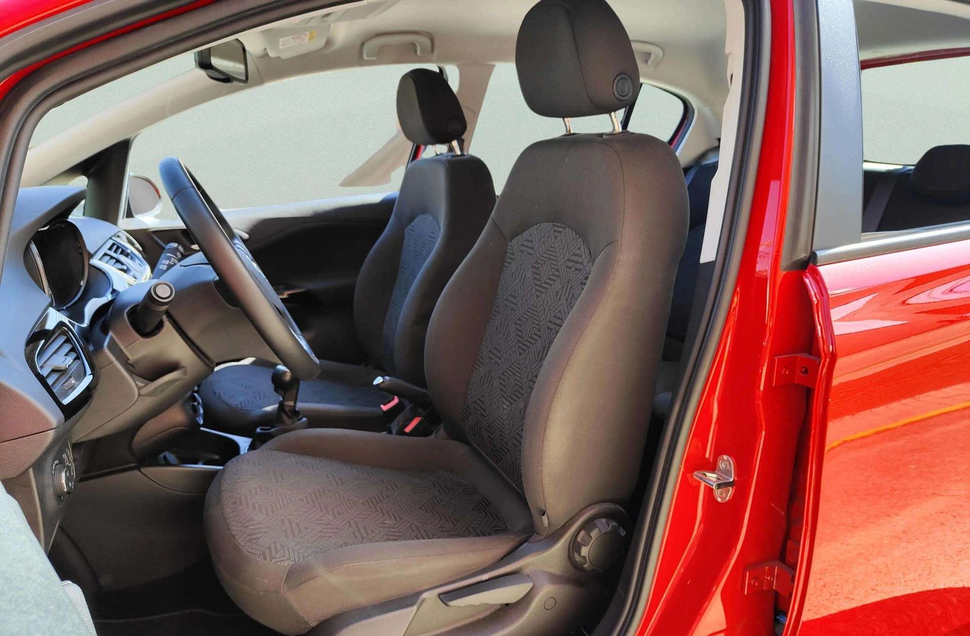 Opel Corsa 1.4 Selective - foto 9