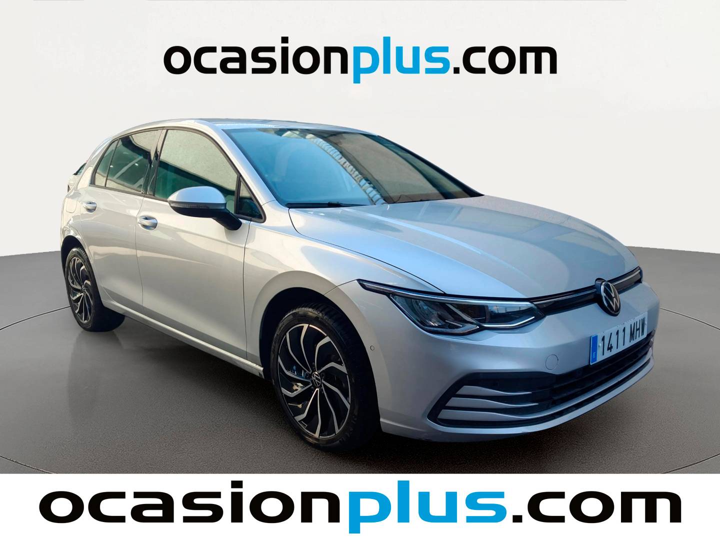 Foto delantera Volkswagen Golf Volkswagen Golf Life 1.5 eTSI (130 CV) DSG derecha