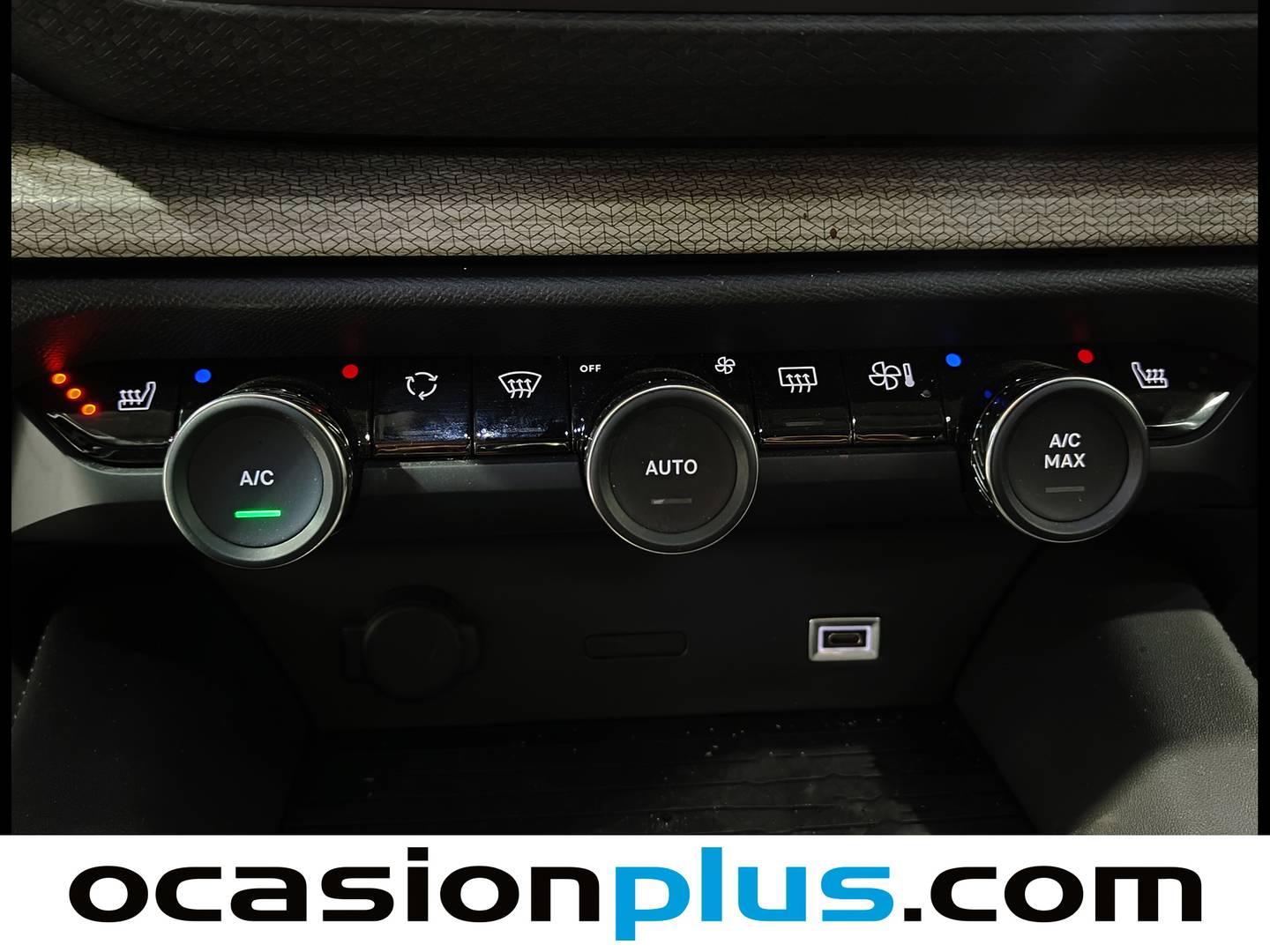 Foto Citroën C5 X Citroen C5 X PureTech 180 S&S Shine EAT8 (180 CV)