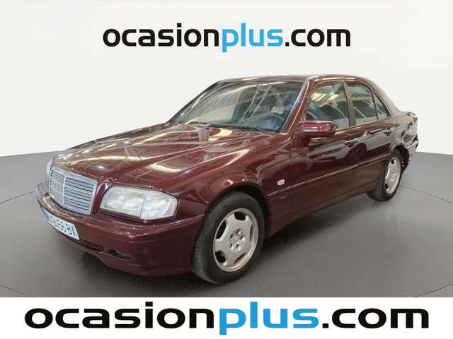 Mercedes Clase C C 250 DT Classic (150 CV) de segunda mano