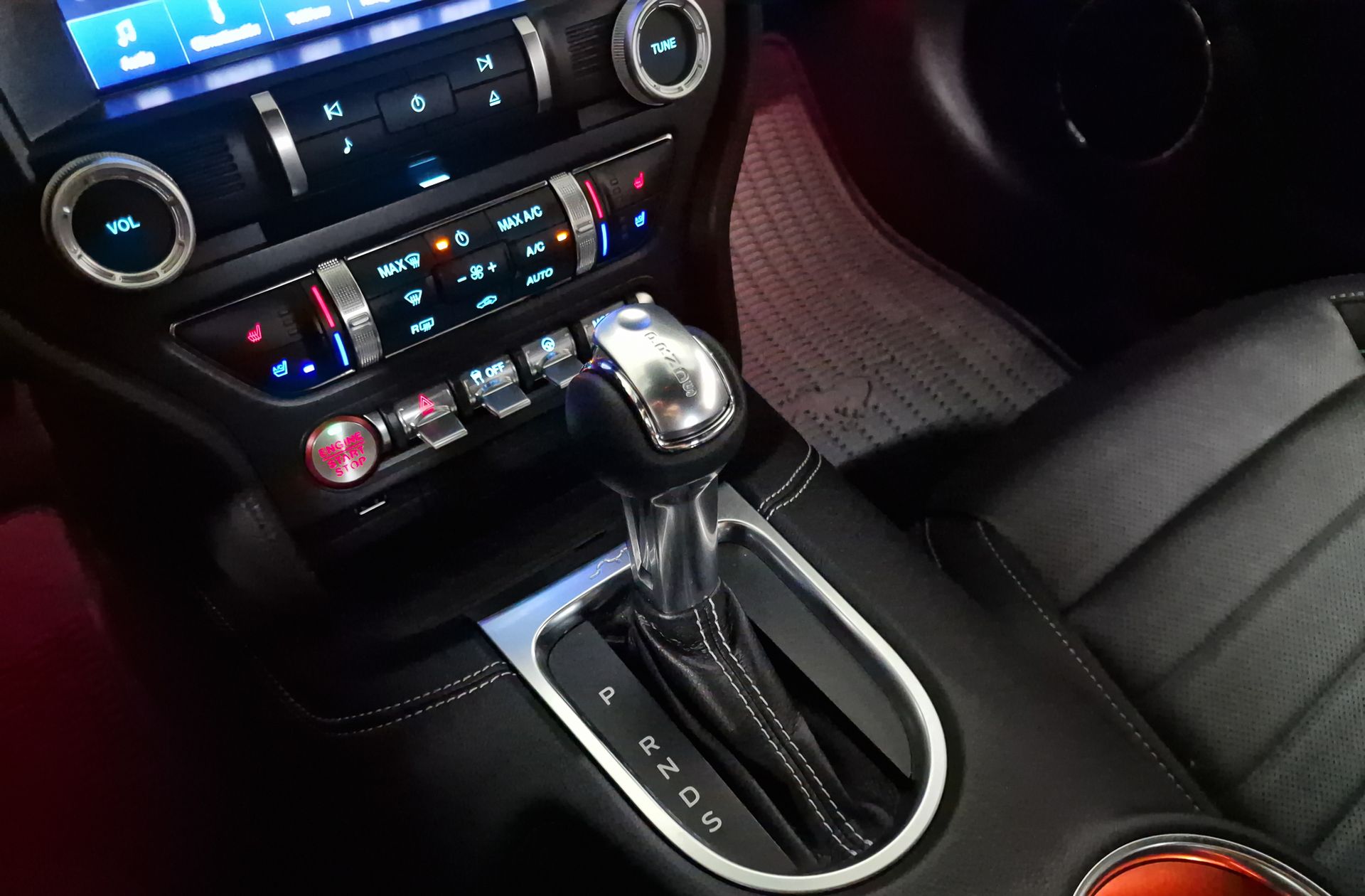 Ford Mustang 5.0 Ti-VCT Coupe Mach I - foto 5