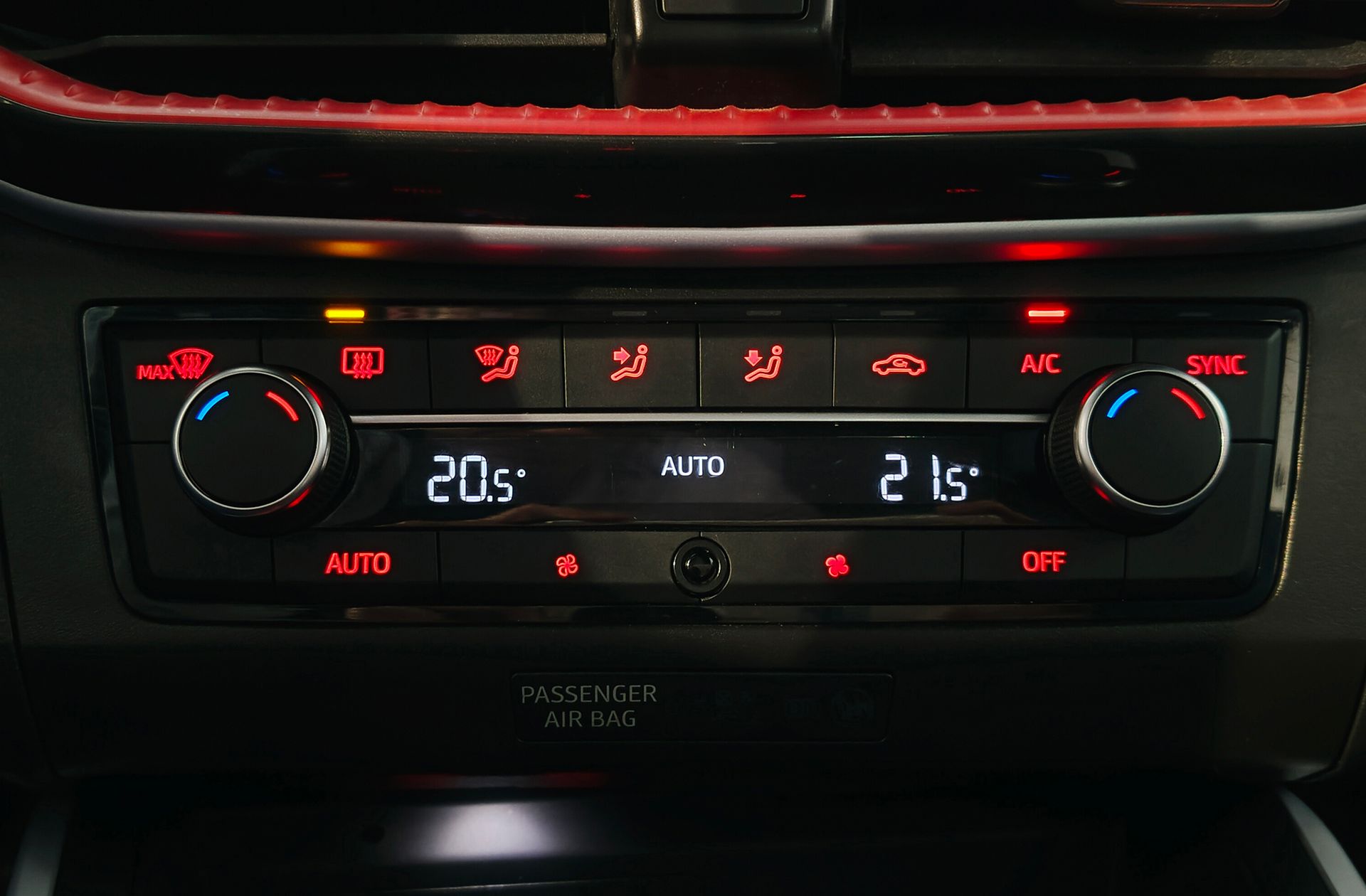 SEAT Arona 1.5 TSI FR XL DSG - foto 35