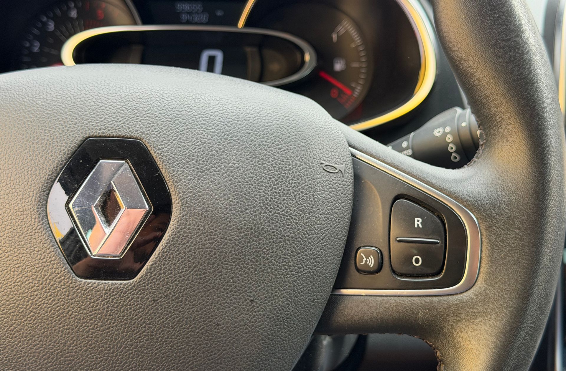 Renault Clio Limited dCi - foto 21